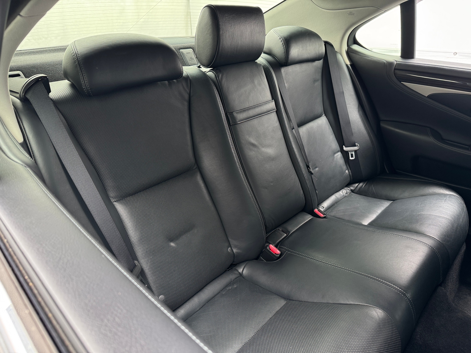 Thumbnail: 2015 Lexus LS - 5