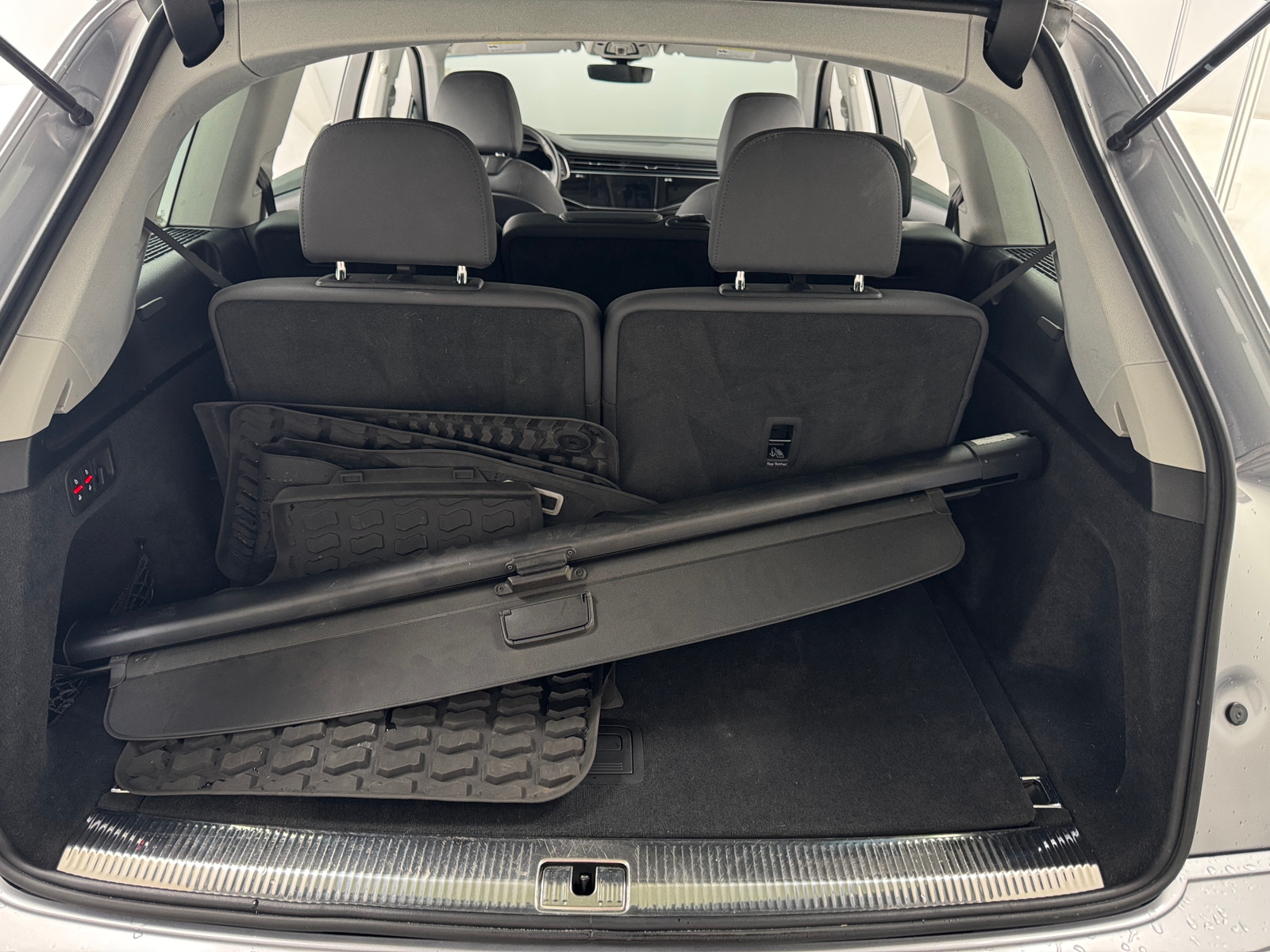 Thumbnail: 2022 Audi Q7 - 6