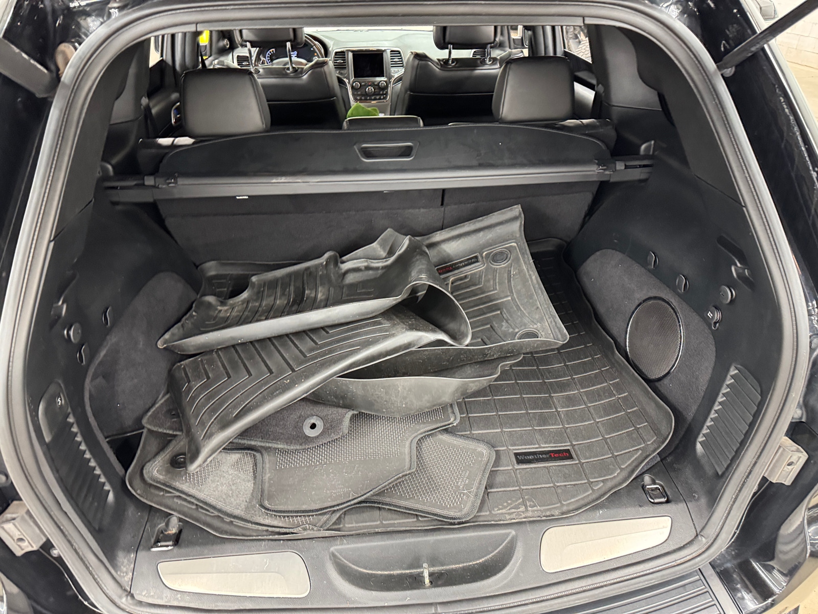 Thumbnail: 2018 Jeep Grand Cherokee - 6