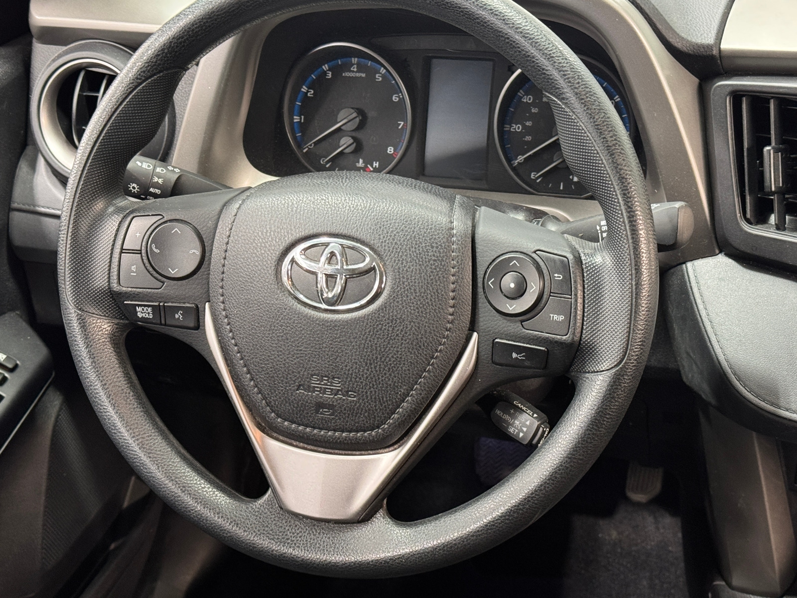Thumbnail: 2018 Toyota RAV4 - 5