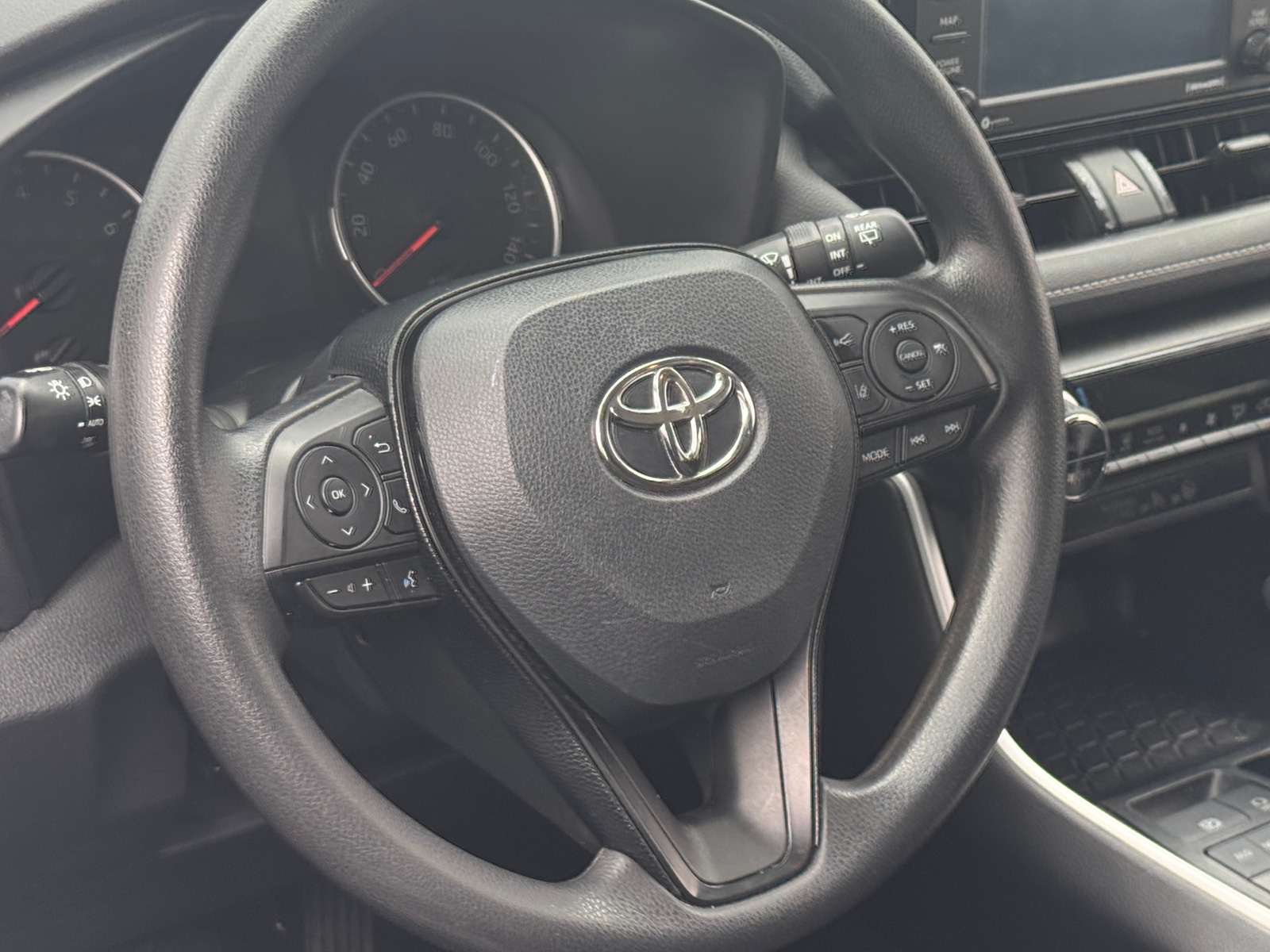 Thumbnail: 2021 Toyota RAV4 - 5