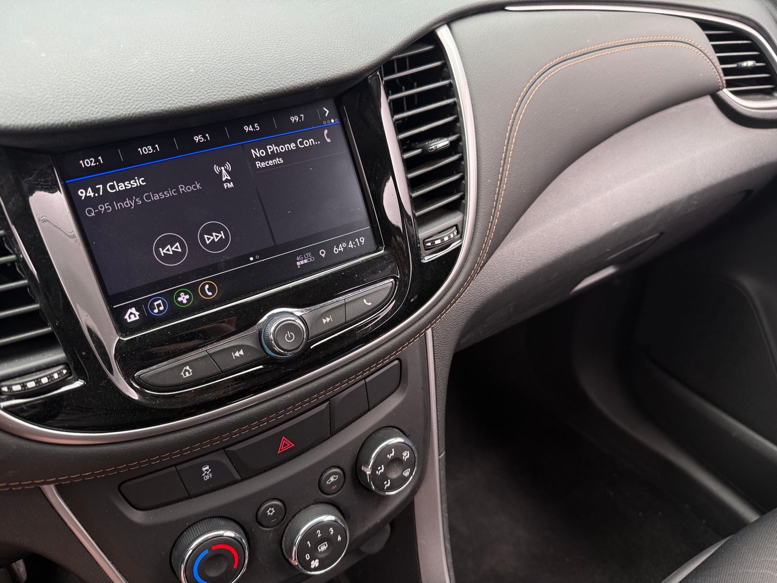 Thumbnail: 2022 Chevrolet Trax - 4