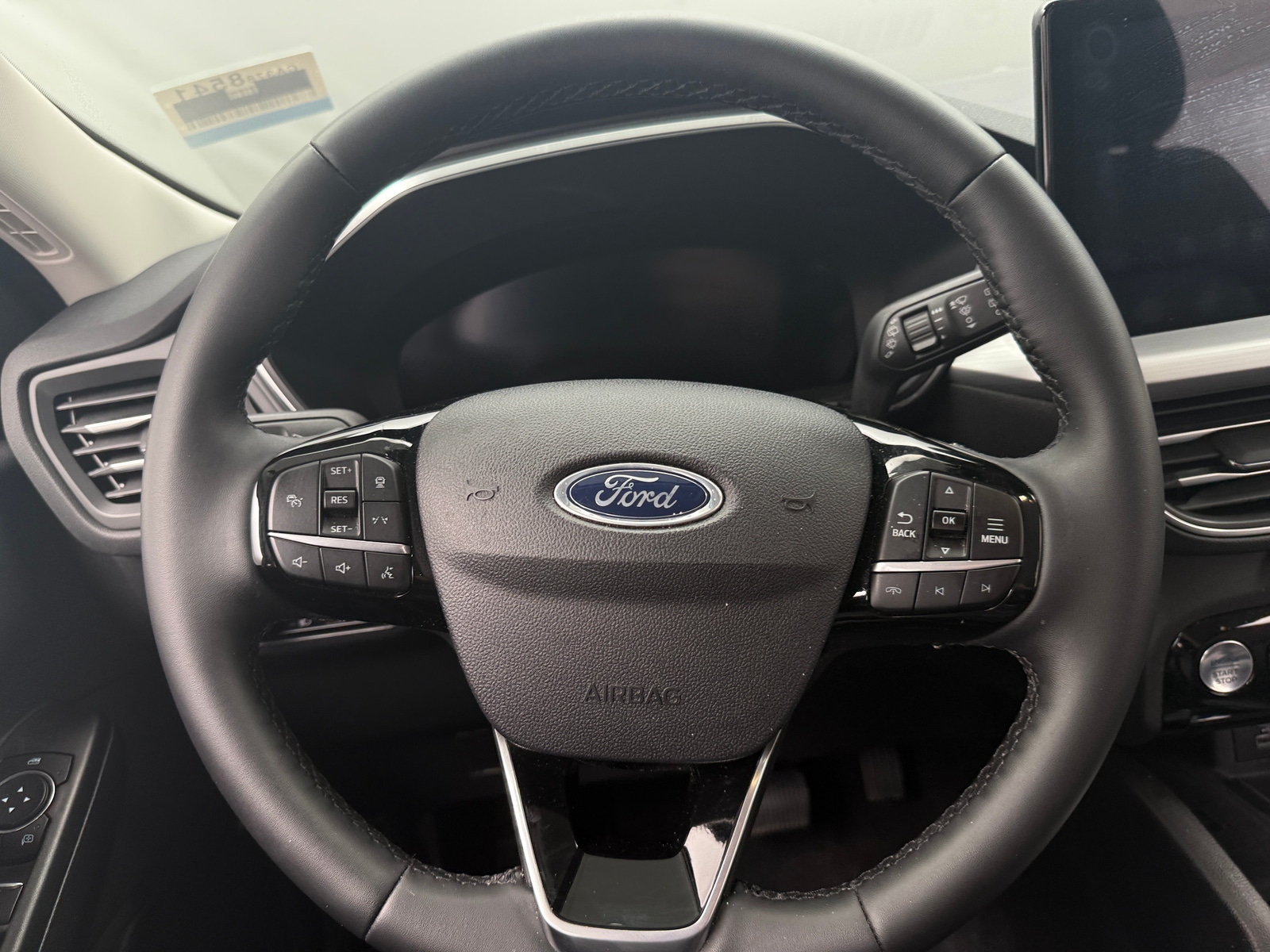 Thumbnail: 2023 Ford Escape - 4