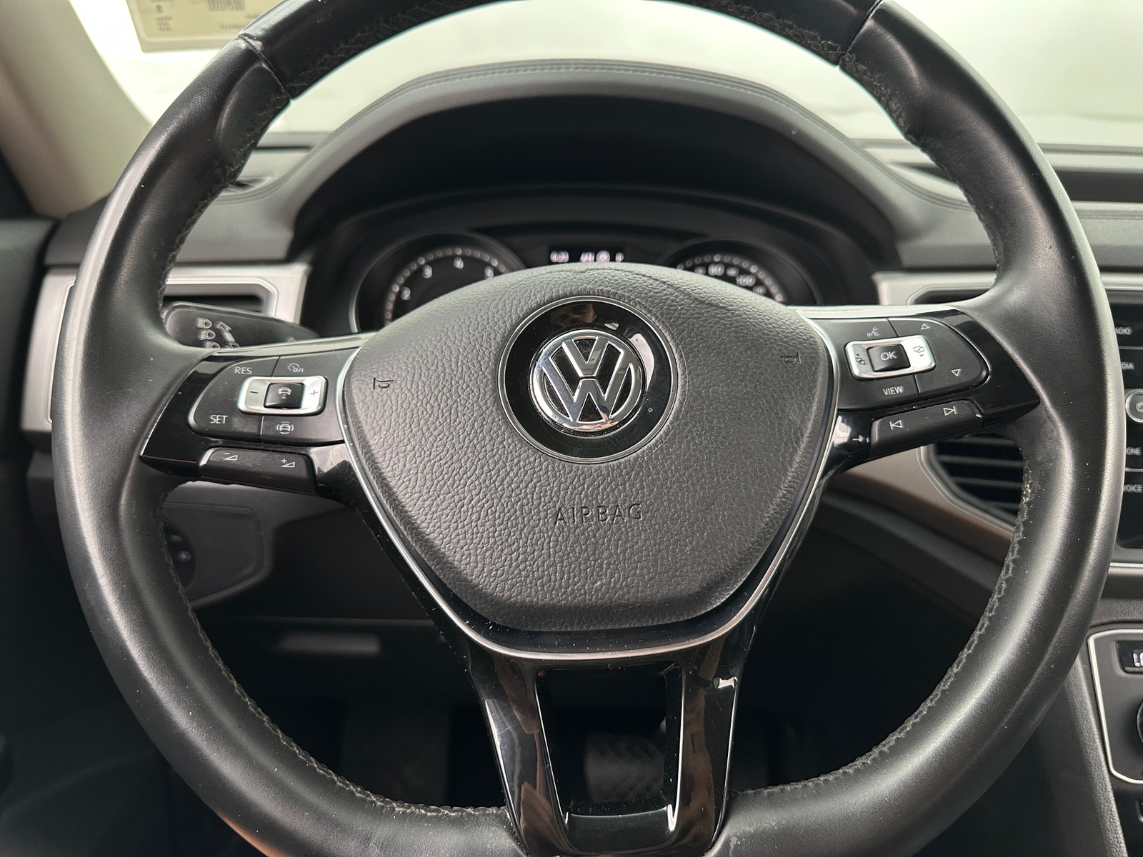 Thumbnail: 2019 Volkswagen Atlas - 4