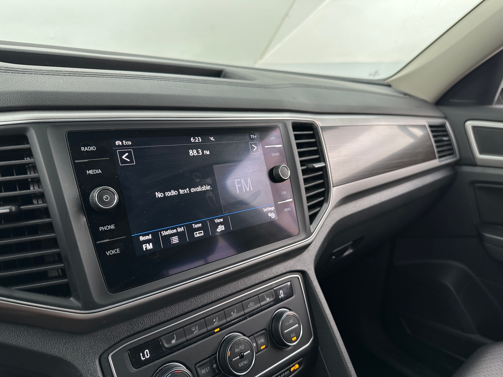 Thumbnail: 2019 Volkswagen Atlas - 3