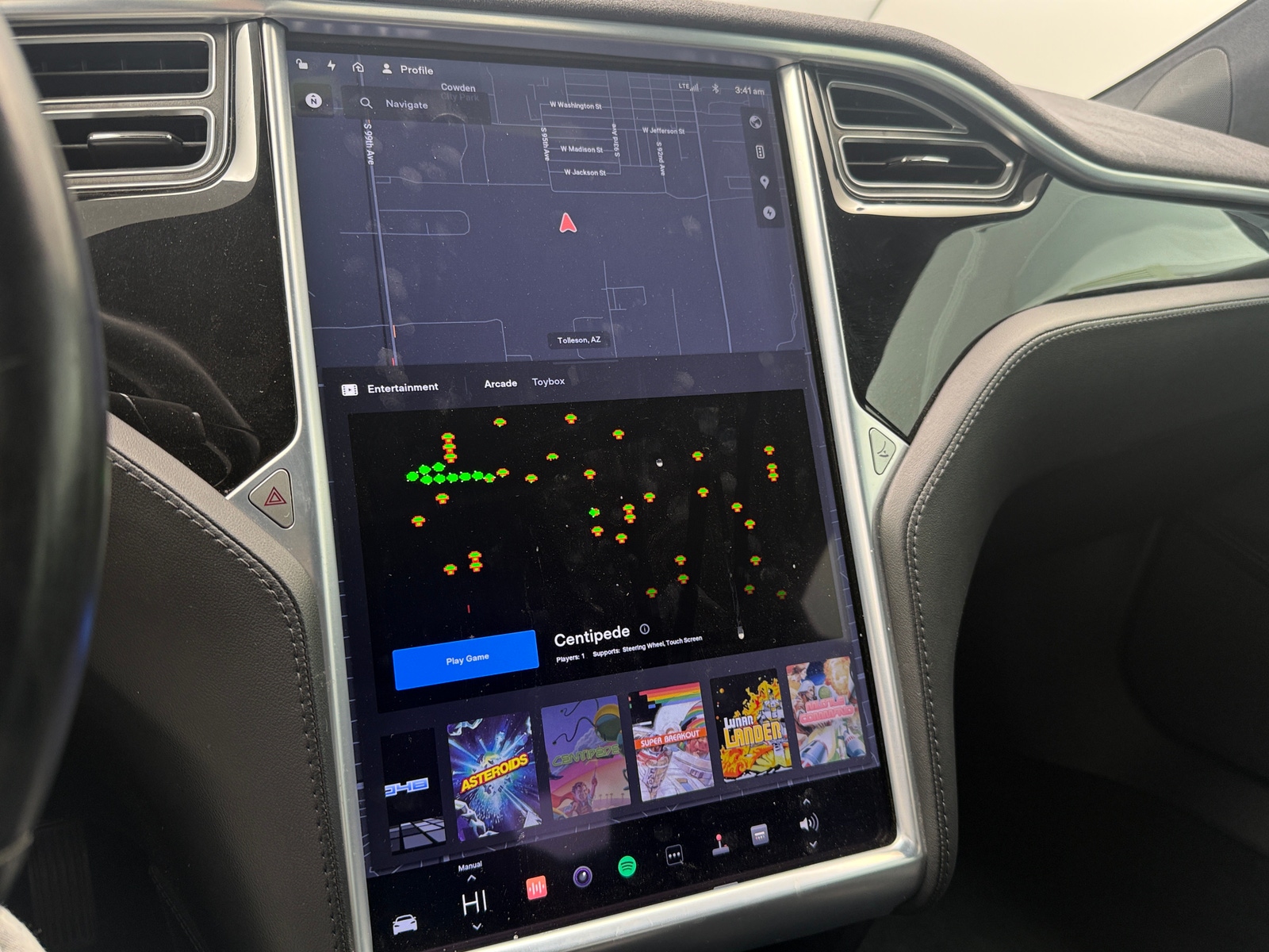 Thumbnail: 2015 Tesla Model S - 3