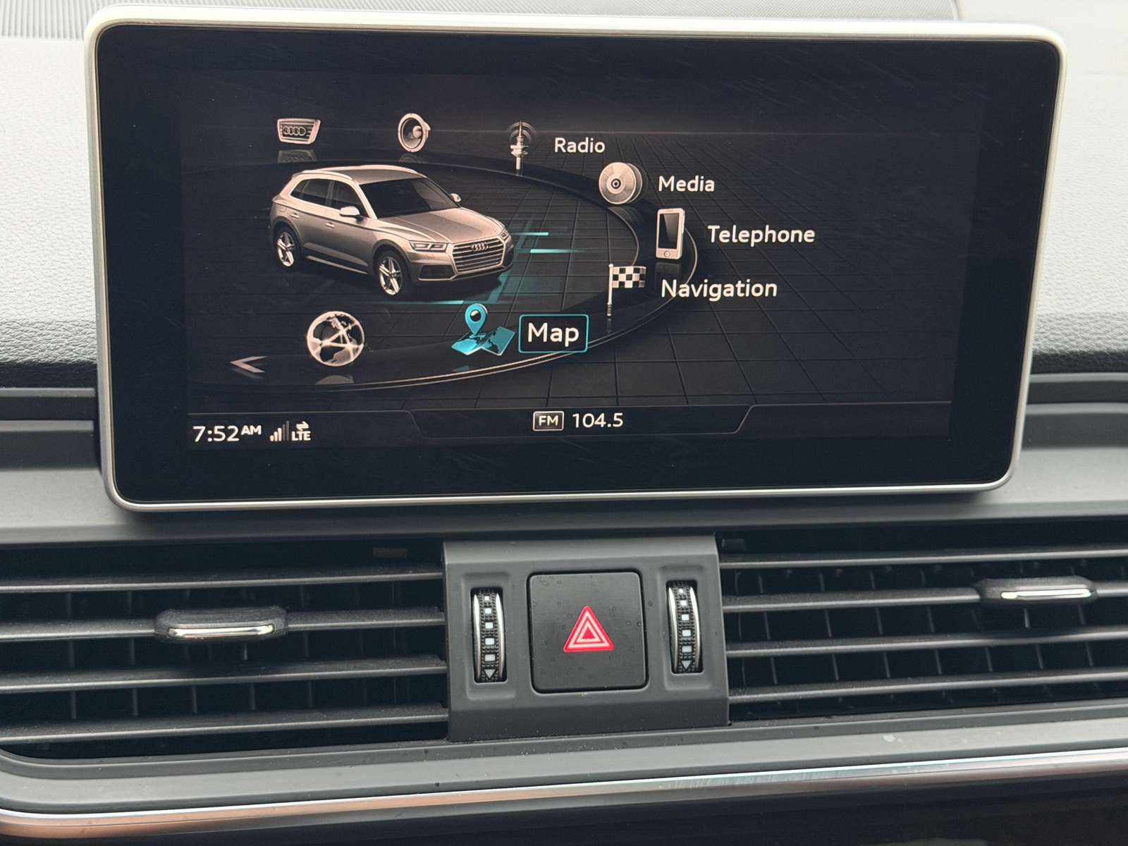 Thumbnail: 2019 Audi Q5 - 3