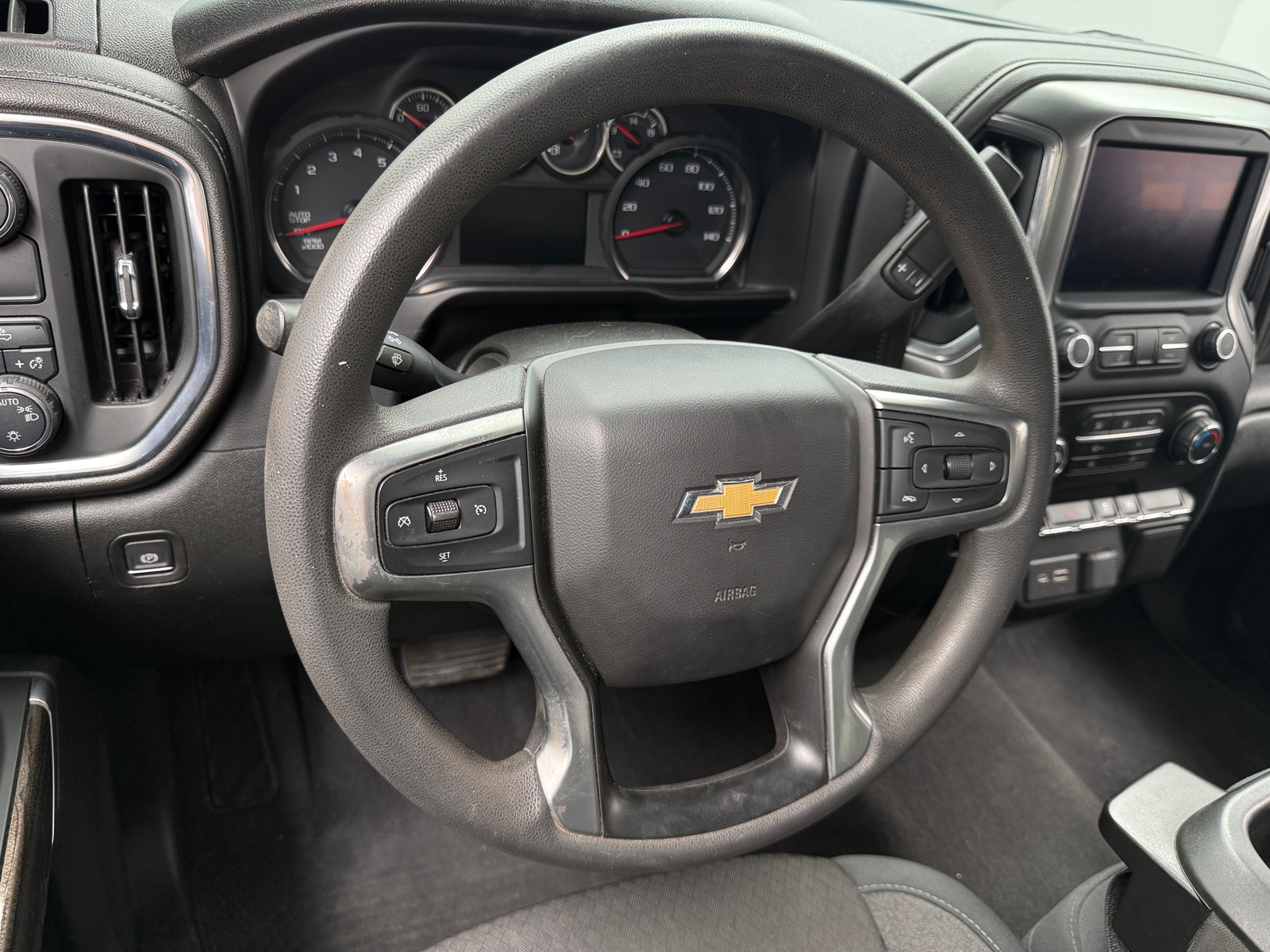 Thumbnail: 2020 Chevrolet Silverado 1500 - 5