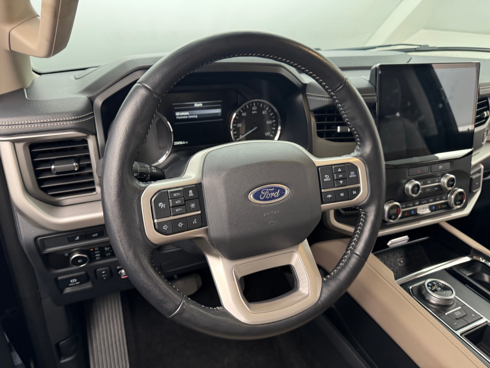 Thumbnail: 2023 Ford Expedition - 4