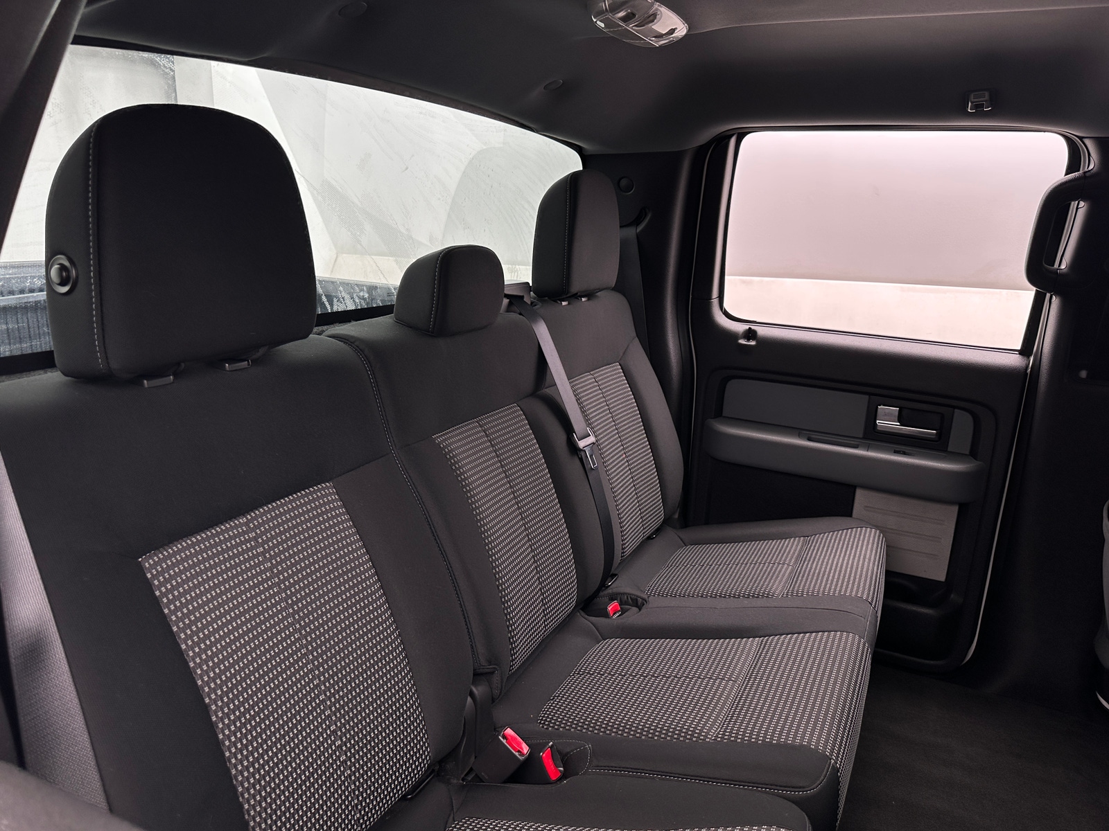 Thumbnail: 2014 Ford Econoline - 6