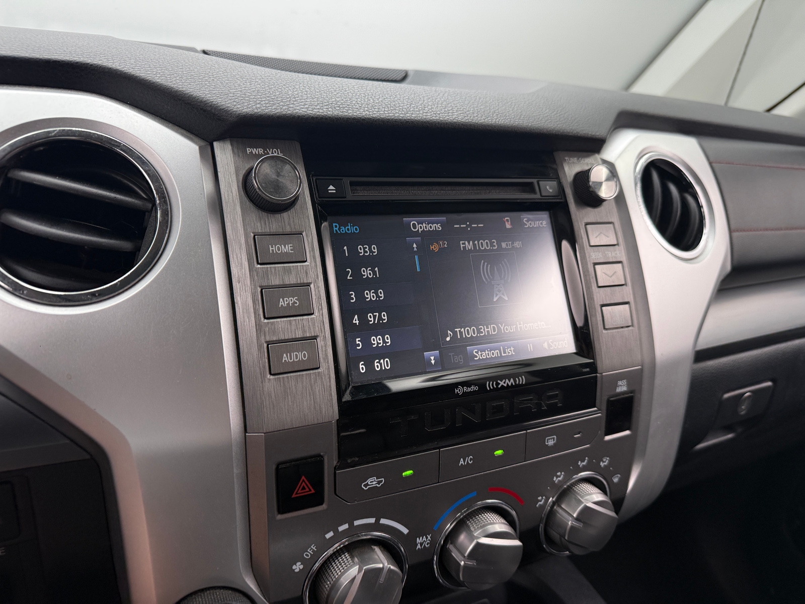 Thumbnail: 2019 Toyota Tundra - 3