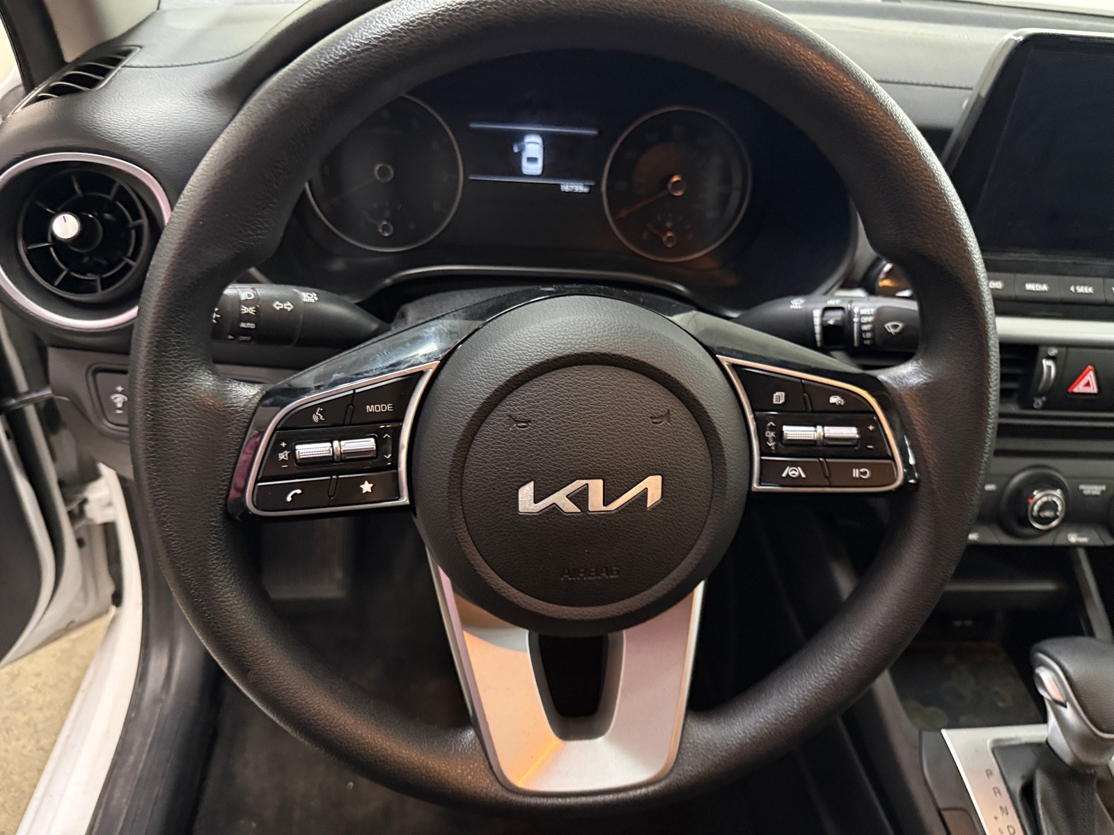 Thumbnail: 2023 Kia Forte - 5