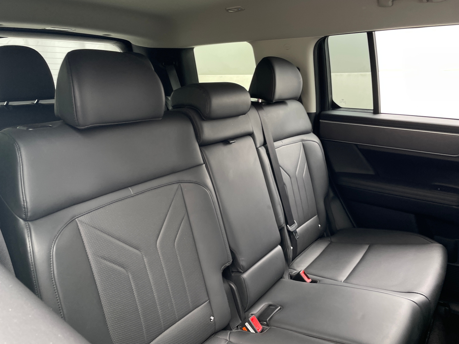 Thumbnail: 2025 Hyundai Santa Fe - 5