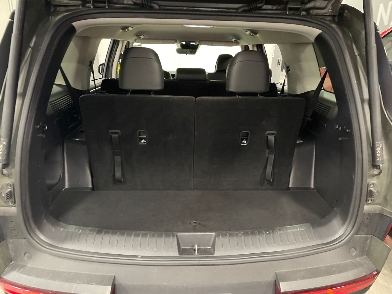 Thumbnail: 2025 Hyundai Santa Fe - 6