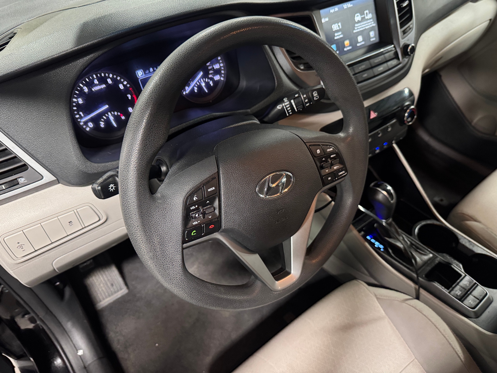 Thumbnail: 2018 Hyundai Tucson - 5
