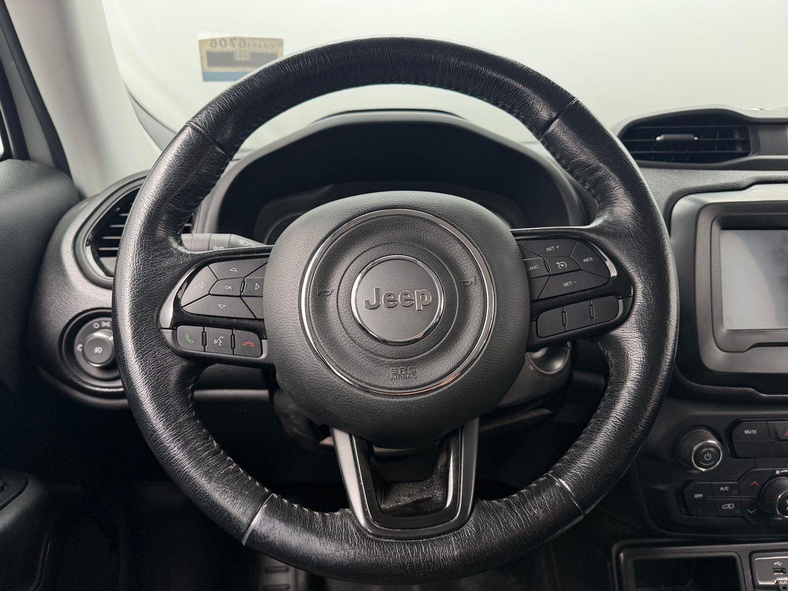 Thumbnail: 2020 Jeep Renegade - 5