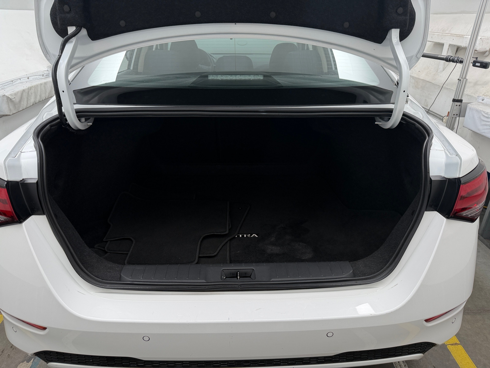 Thumbnail: 2025 Nissan Sentra - 7