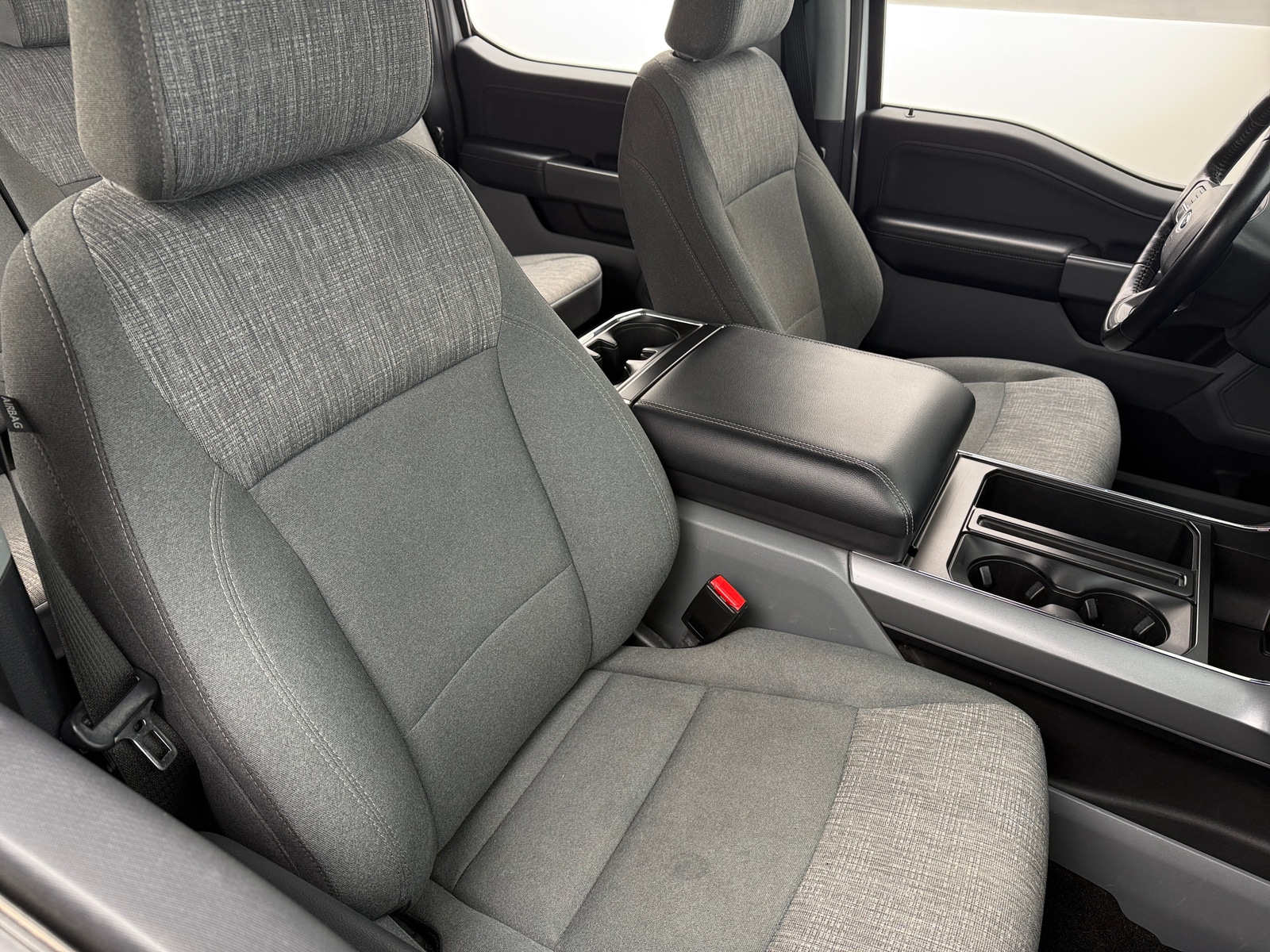 Thumbnail: 2022 Ford Econoline - 2