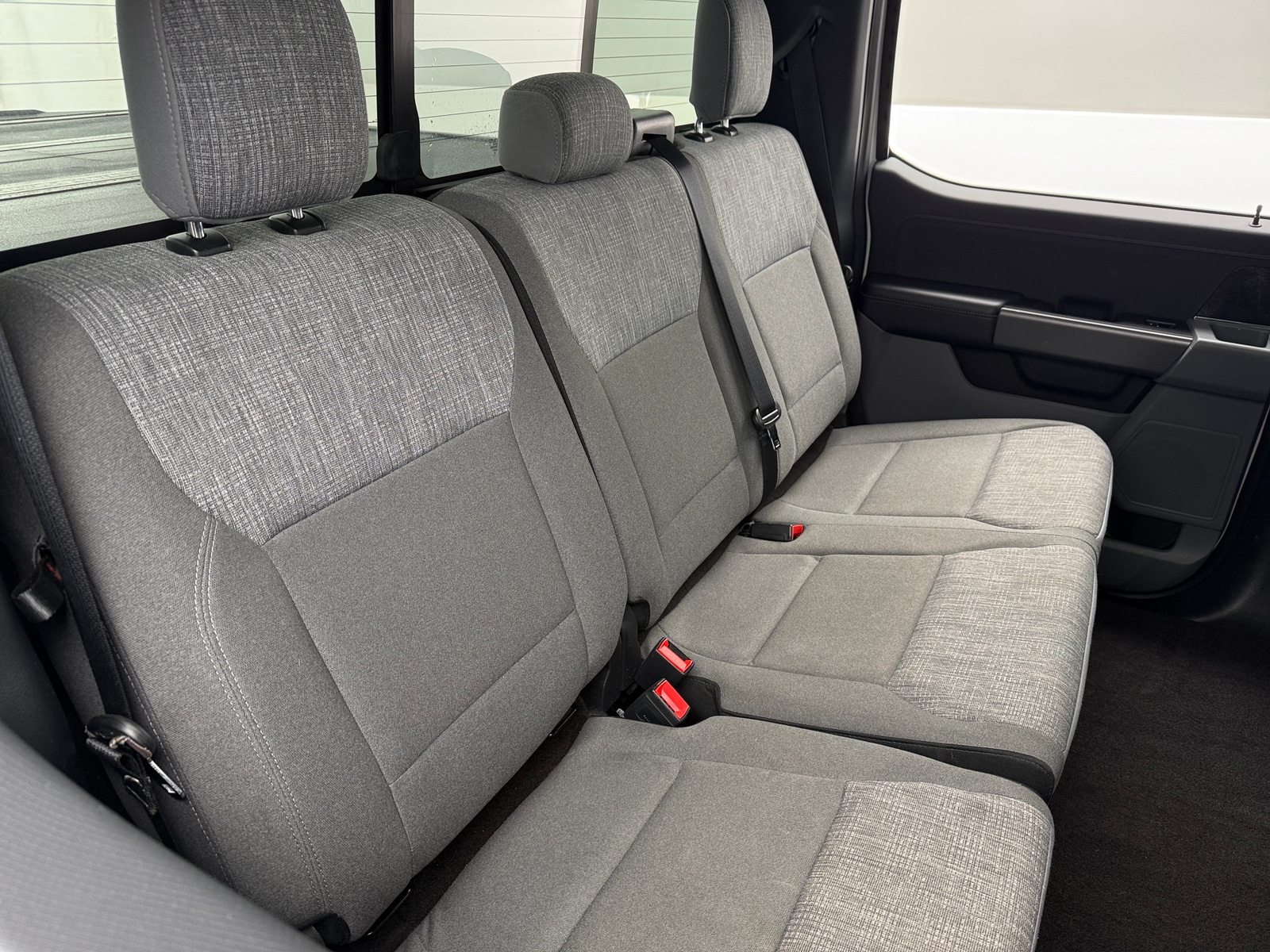 Thumbnail: 2022 Ford Econoline - 6