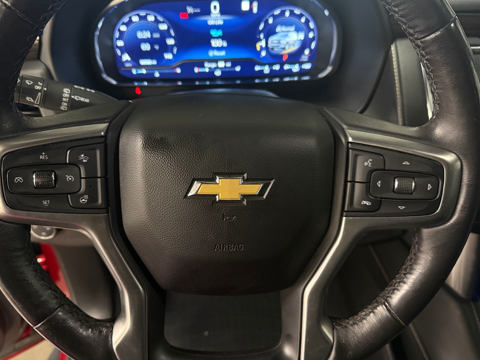 Thumbnail: 2023 Chevrolet Tahoe - 4