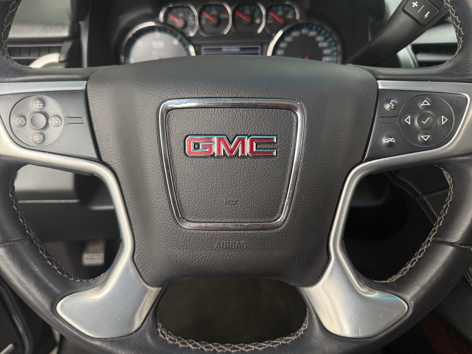 Thumbnail: 2017 GMC Yukon - 5