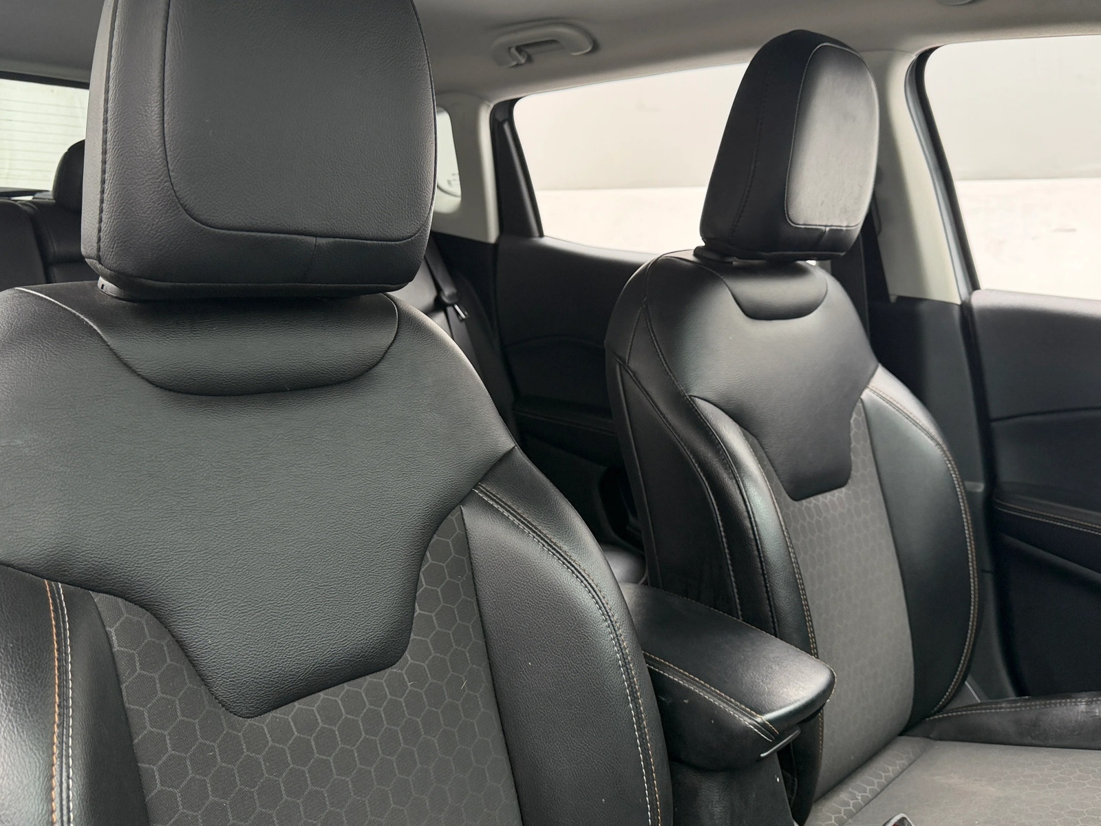 Thumbnail: 2018 Jeep Compass - 2