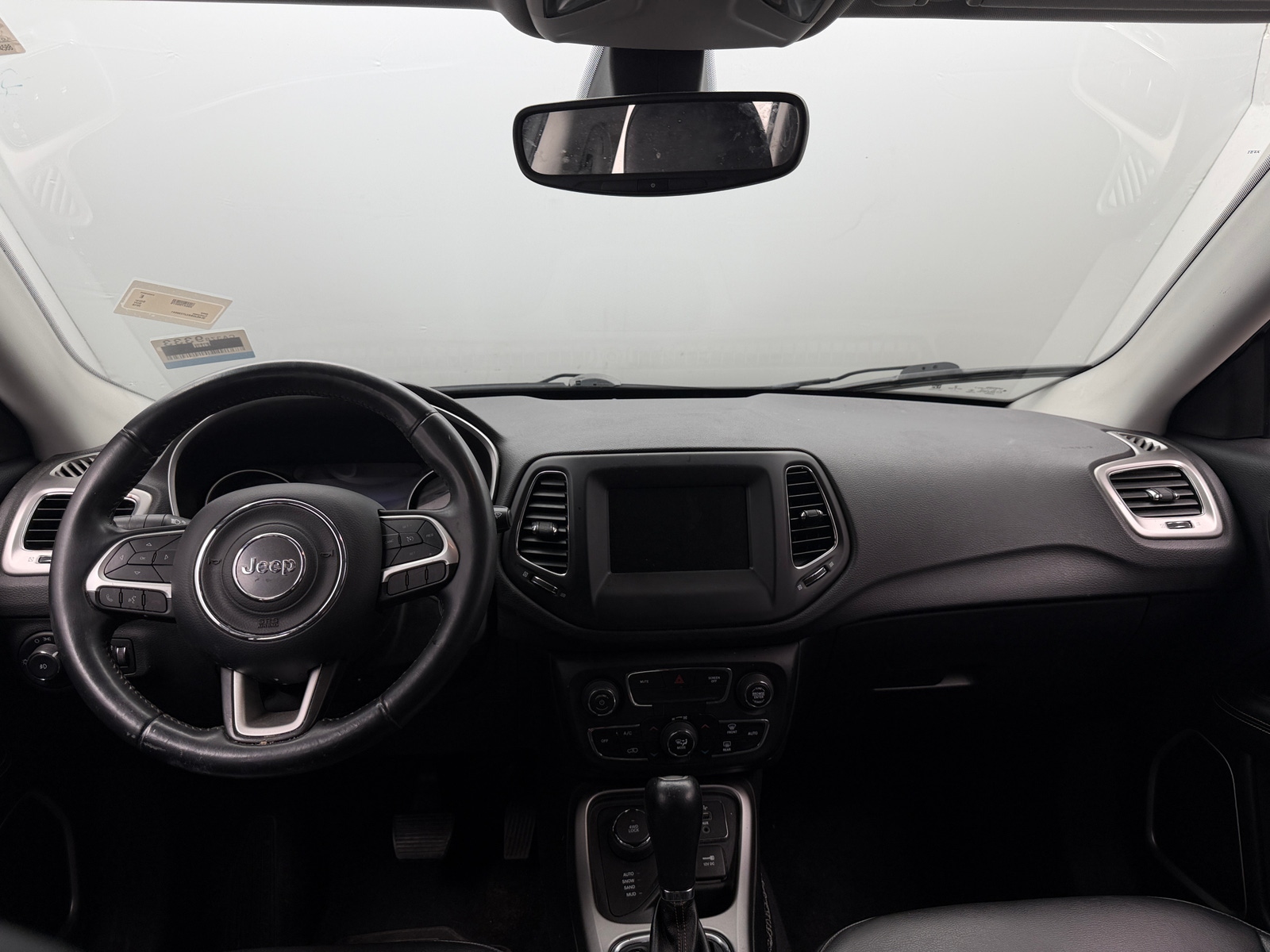 Thumbnail: 2018 Jeep Compass - 3
