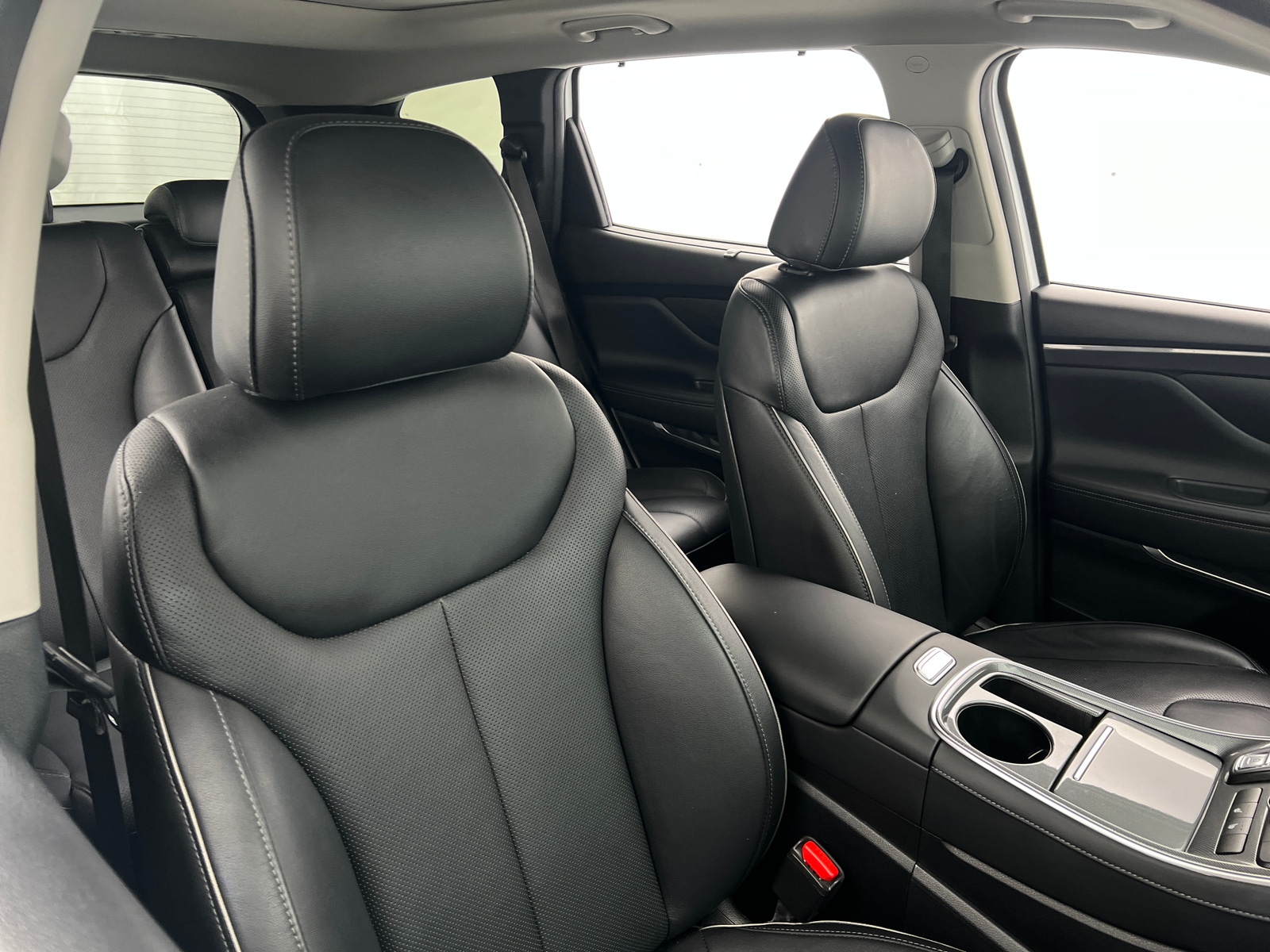 Thumbnail: 2022 Hyundai Santa Fe - 2