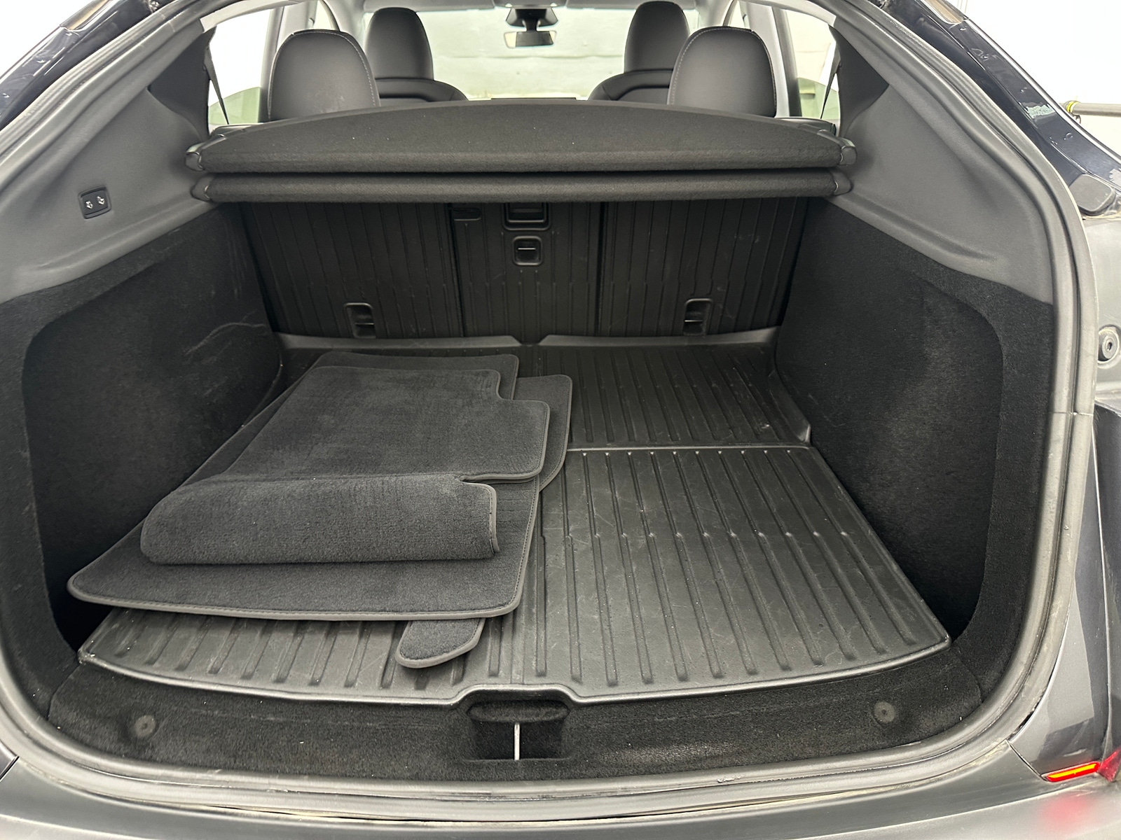 Thumbnail: 2026 Tesla Model Y - 6