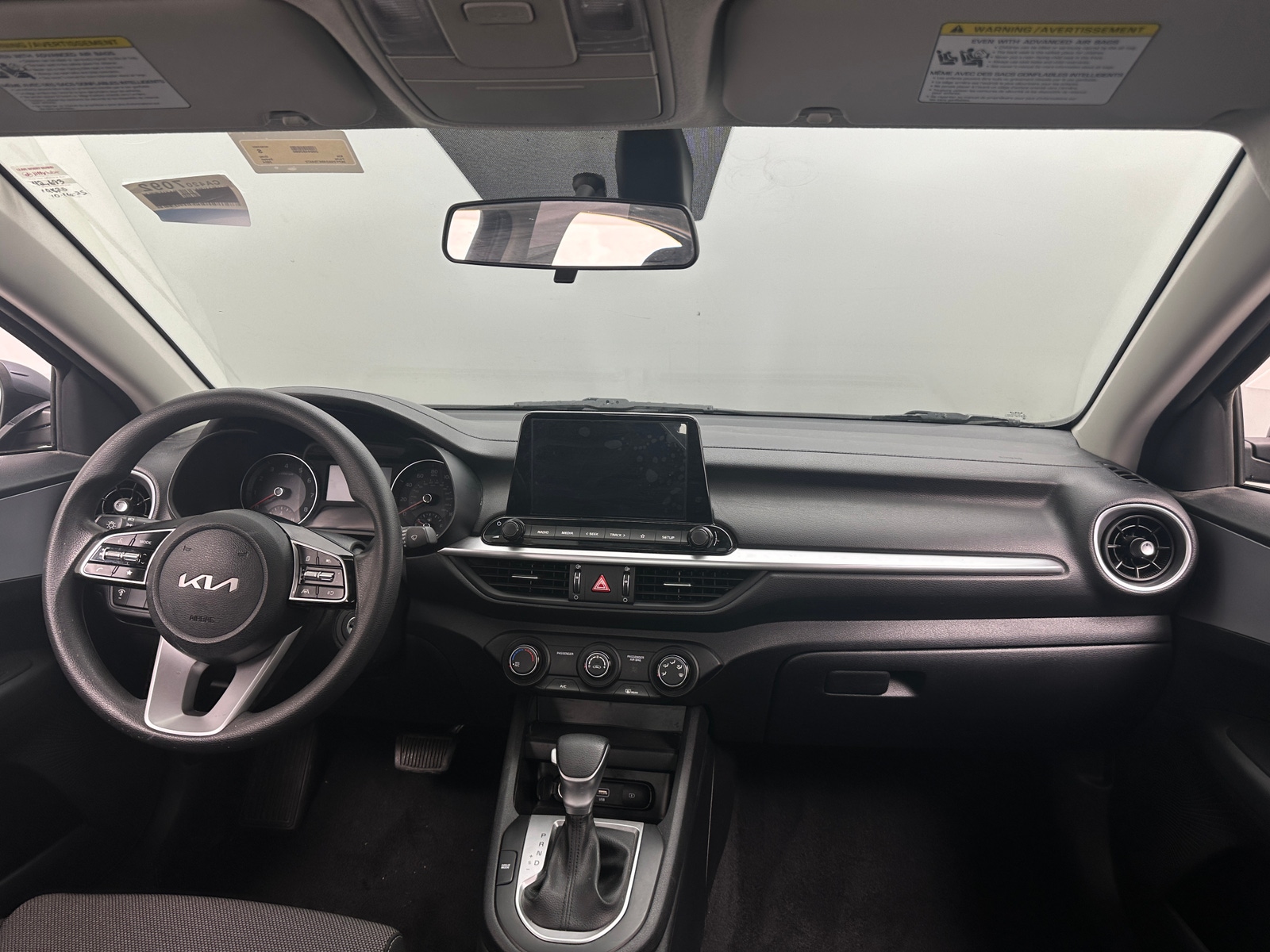 Thumbnail: 2024 Kia Forte - 3