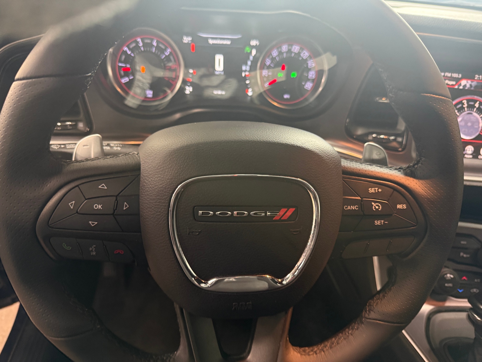 Thumbnail: 2016 Dodge Challenger - 4