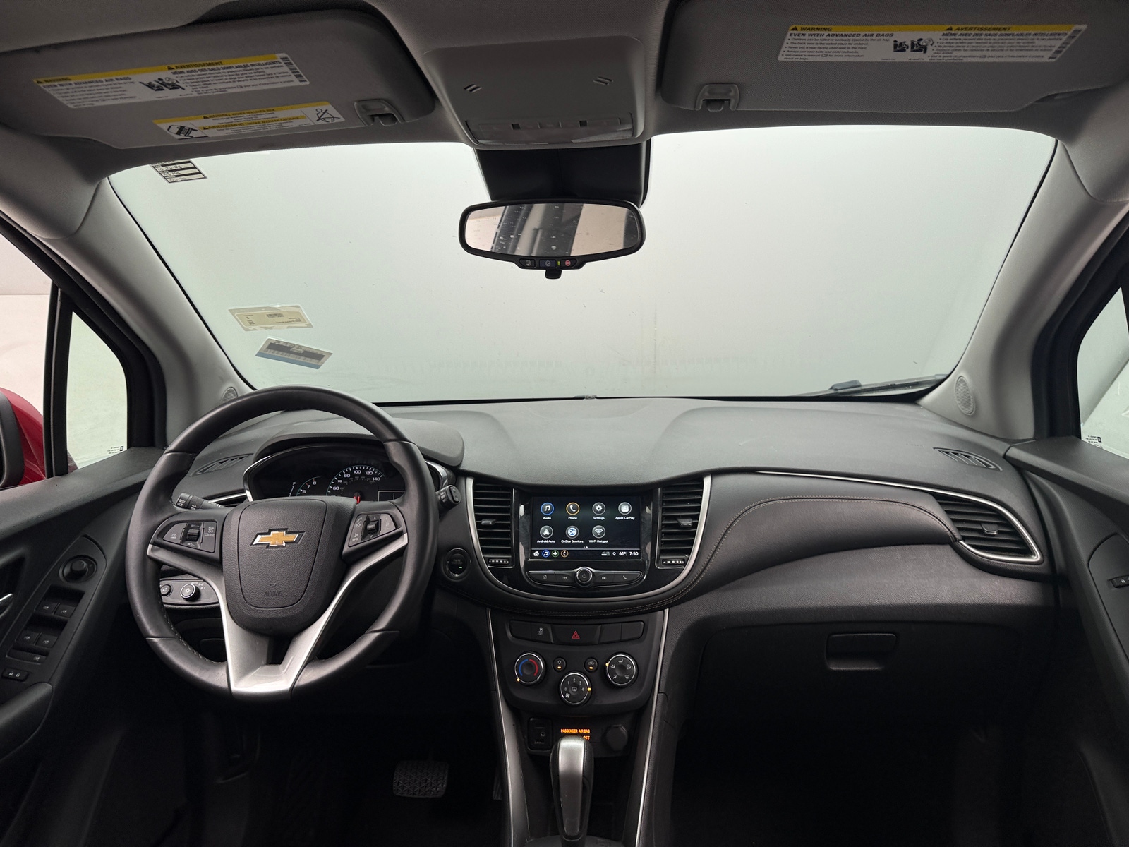 Thumbnail: 2018 Chevrolet Trax - 3