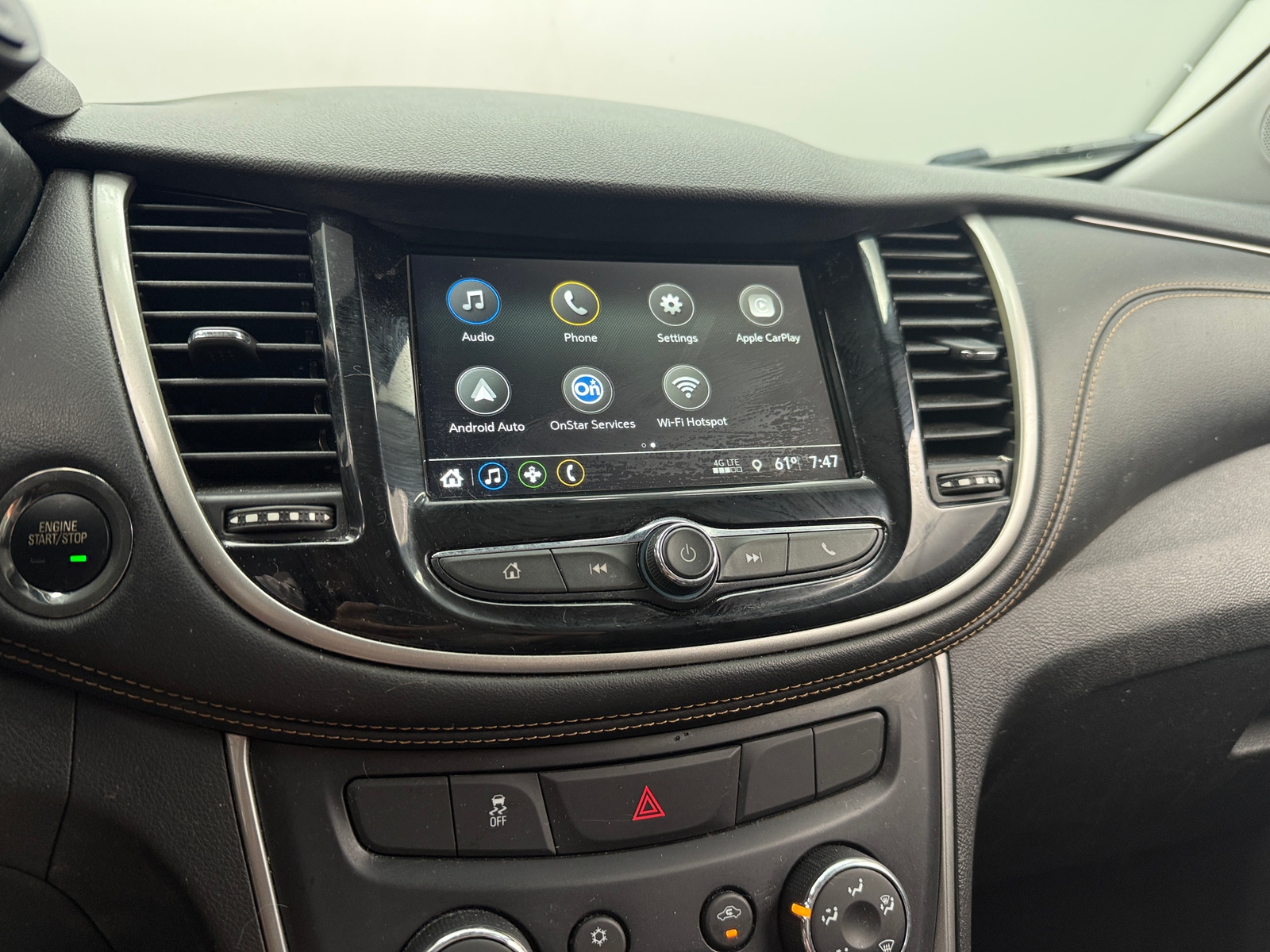 Thumbnail: 2018 Chevrolet Trax - 4