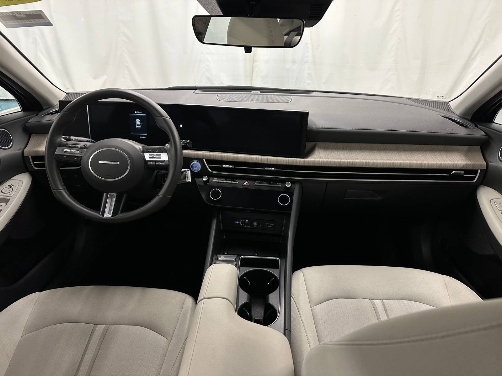 Thumbnail: 2025 Hyundai Sonata - 3