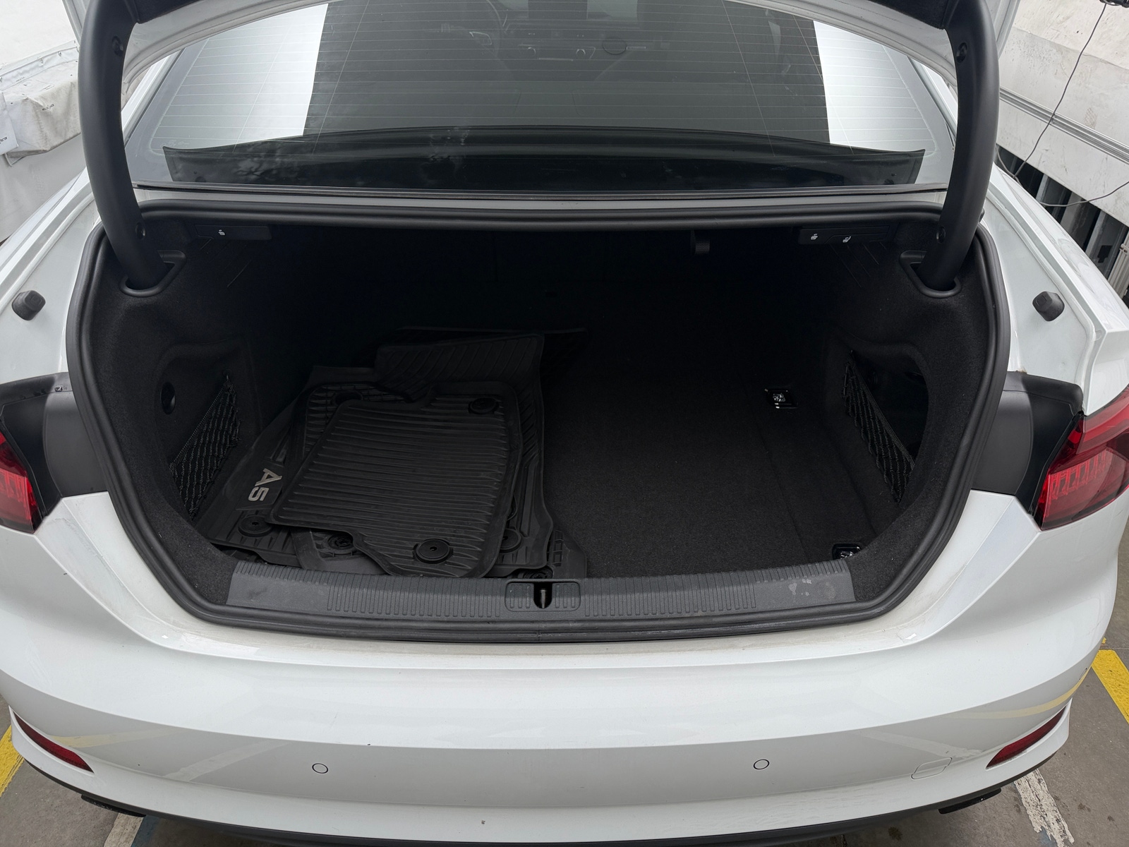 Thumbnail: 2019 Audi A5 - 4