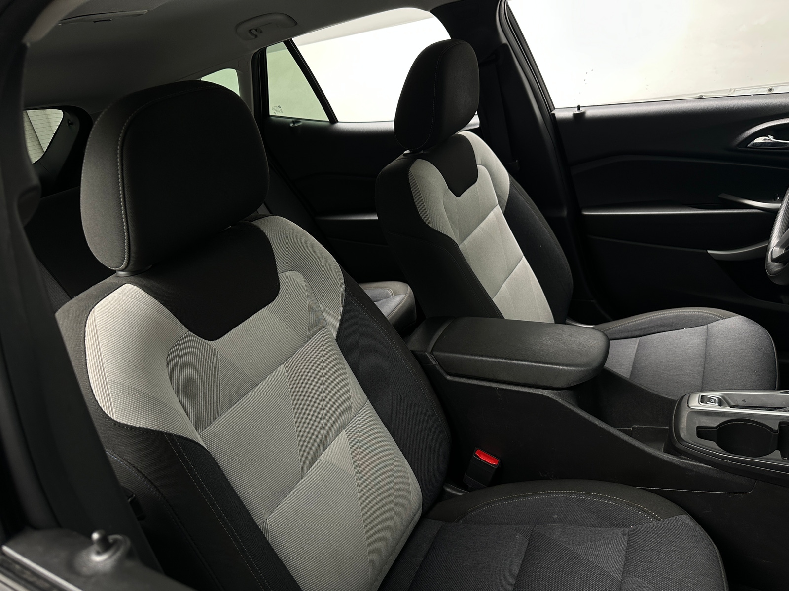 Thumbnail: 2024 Chevrolet Trax - 2