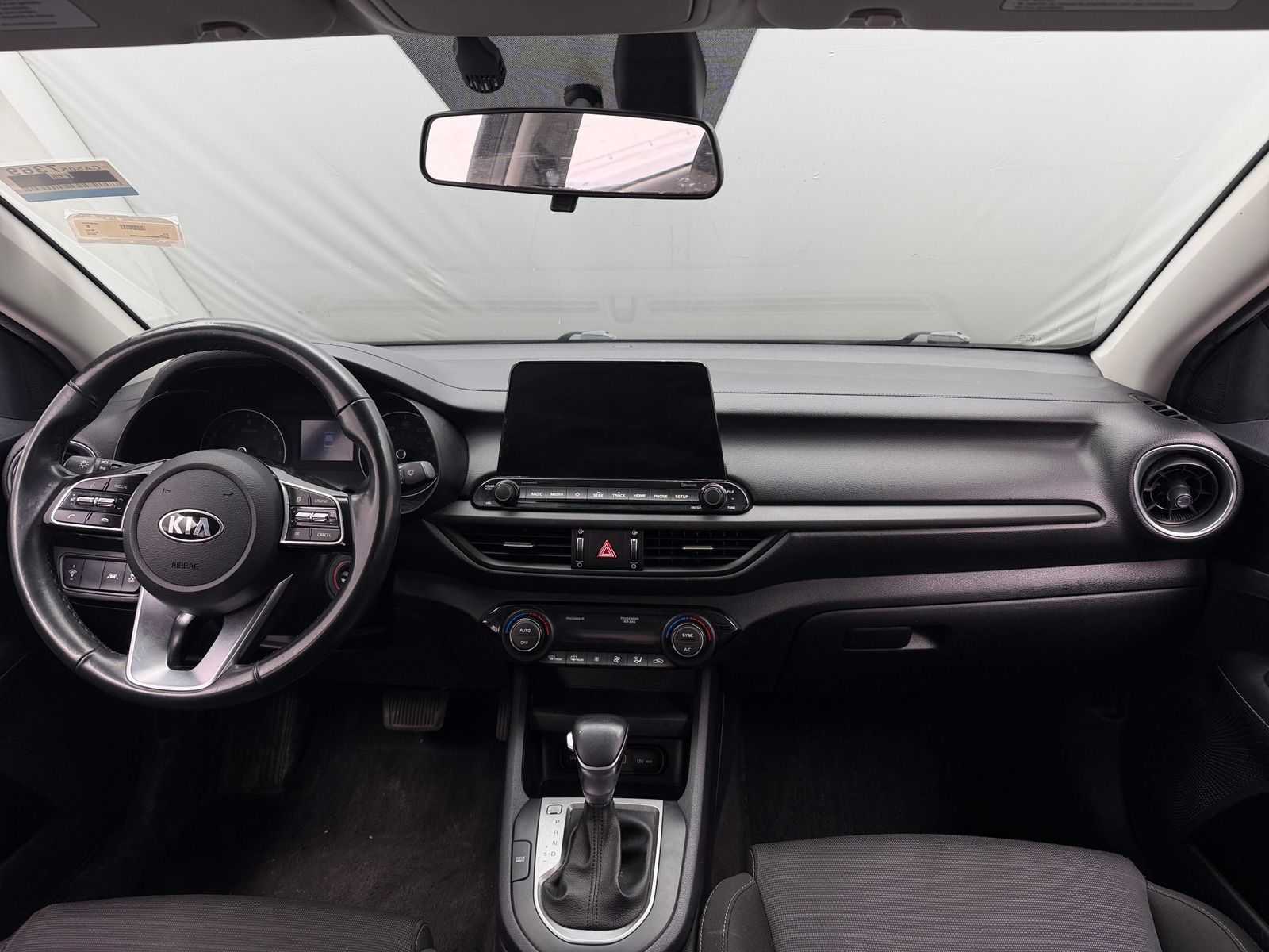 Thumbnail: 2019 Kia Forte - 3