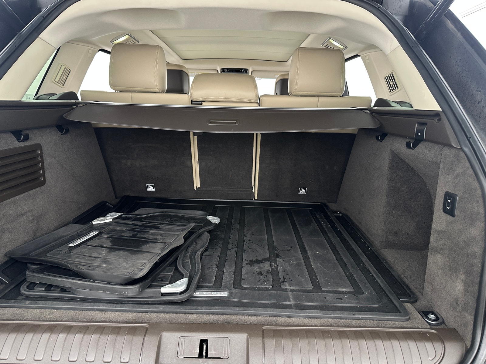 Thumbnail: 2019 Land Rover Range Rover Sport - 6