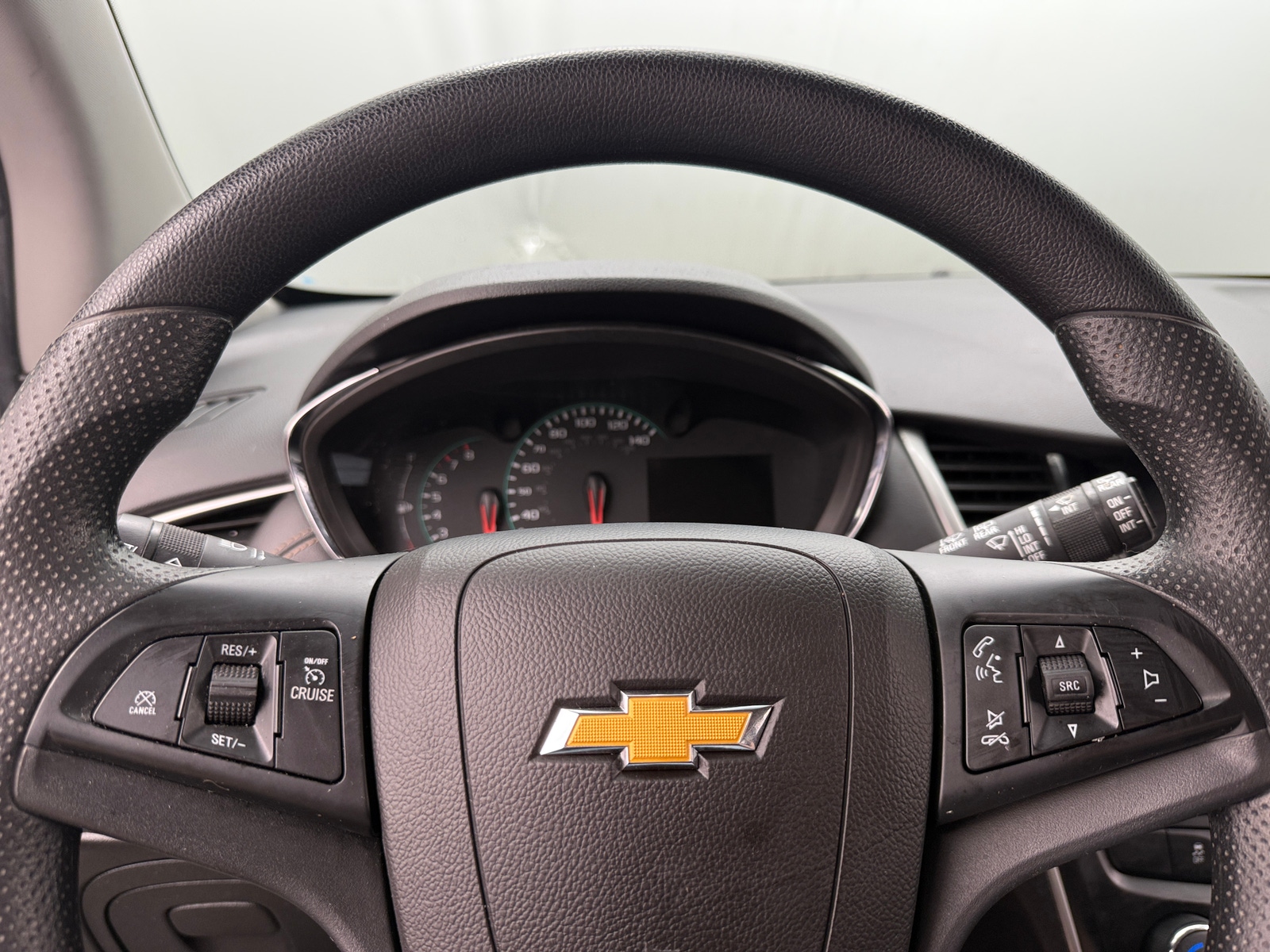 Thumbnail: 2021 Chevrolet Trax - 5