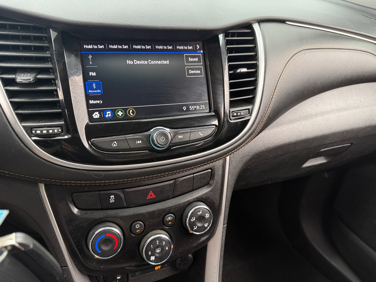 Thumbnail: 2021 Chevrolet Trax - 4