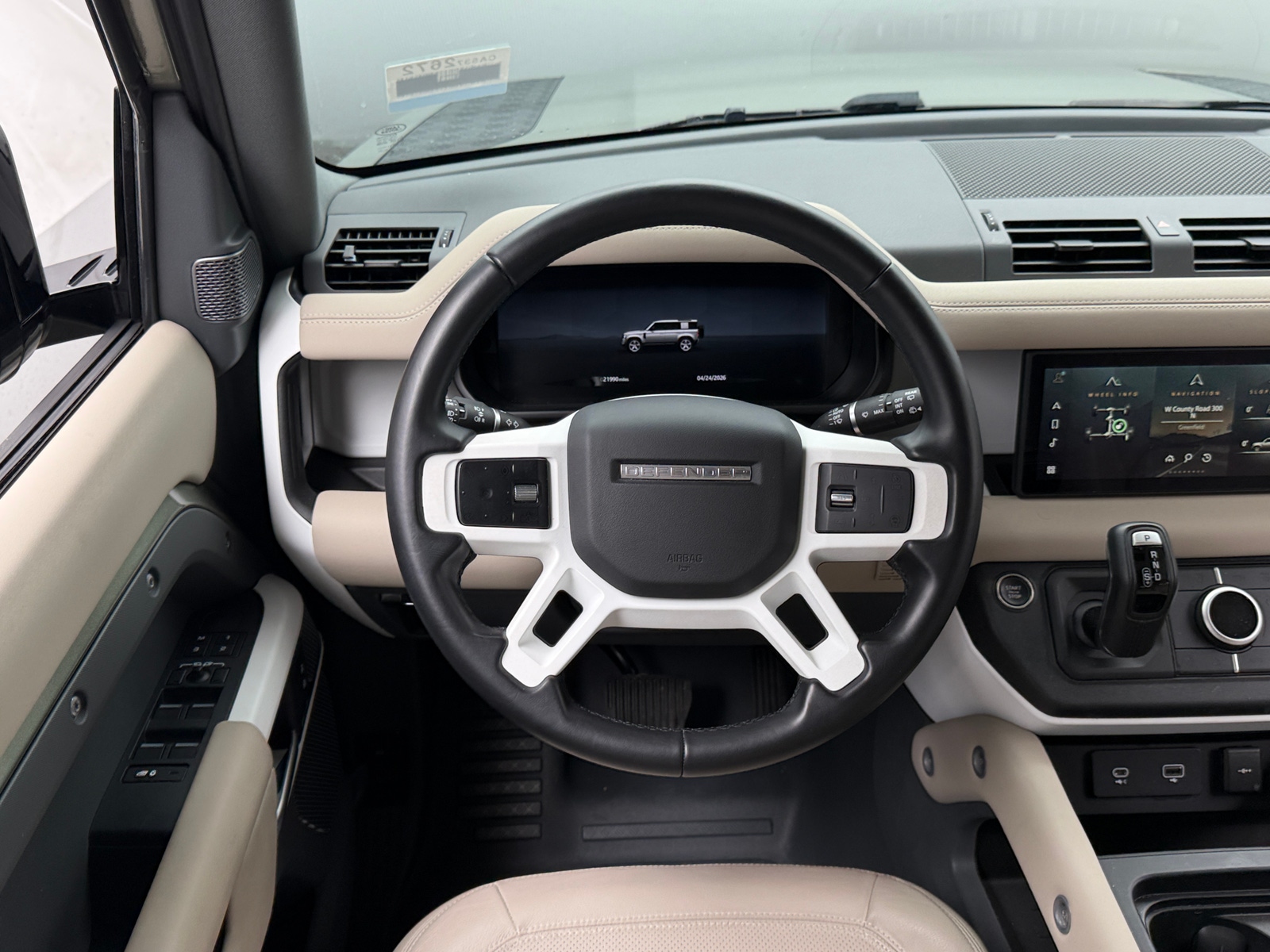 Thumbnail: 2024 Land Rover Defender - 4