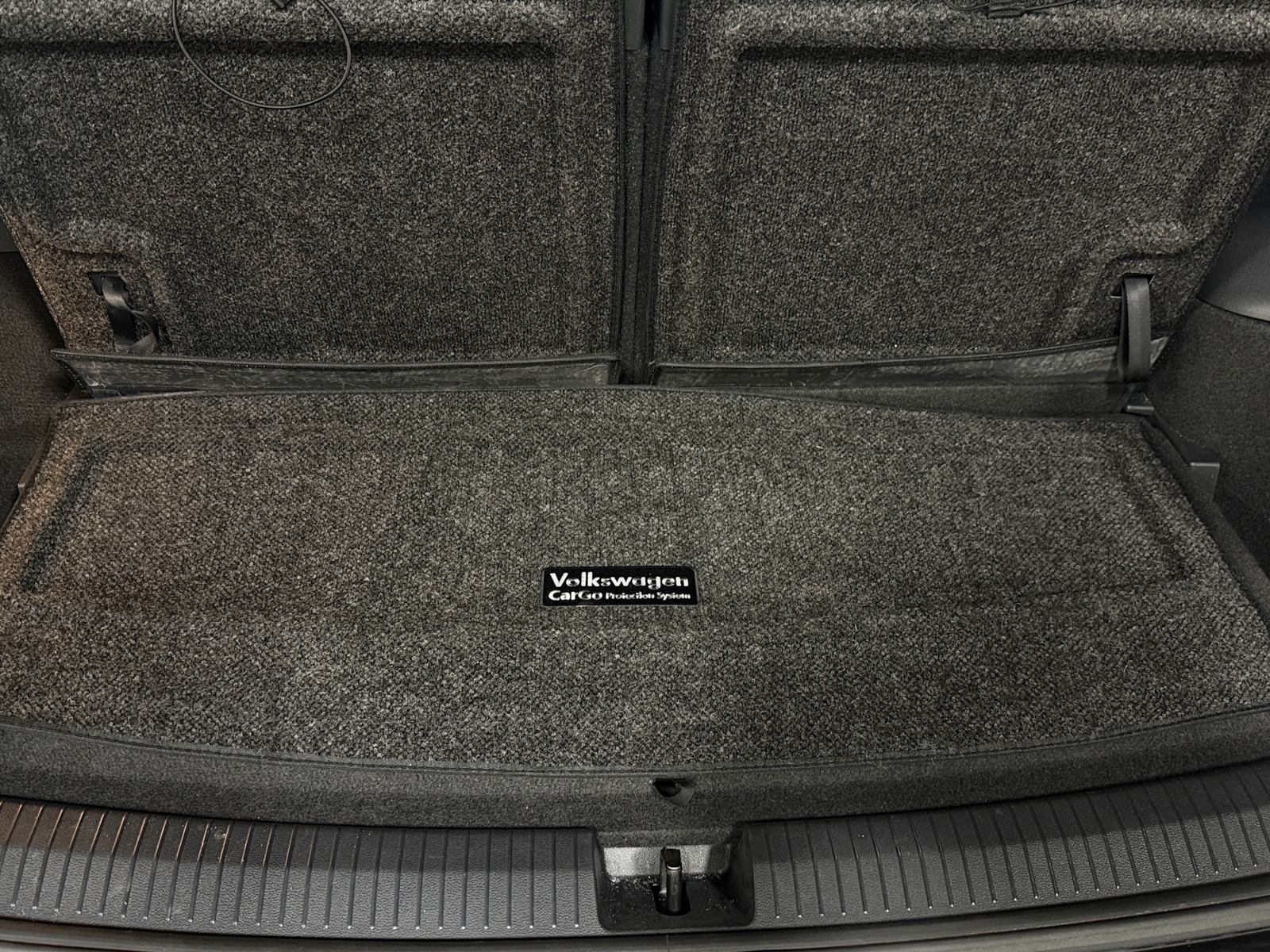 Thumbnail: 2020 Volkswagen Tiguan - 6