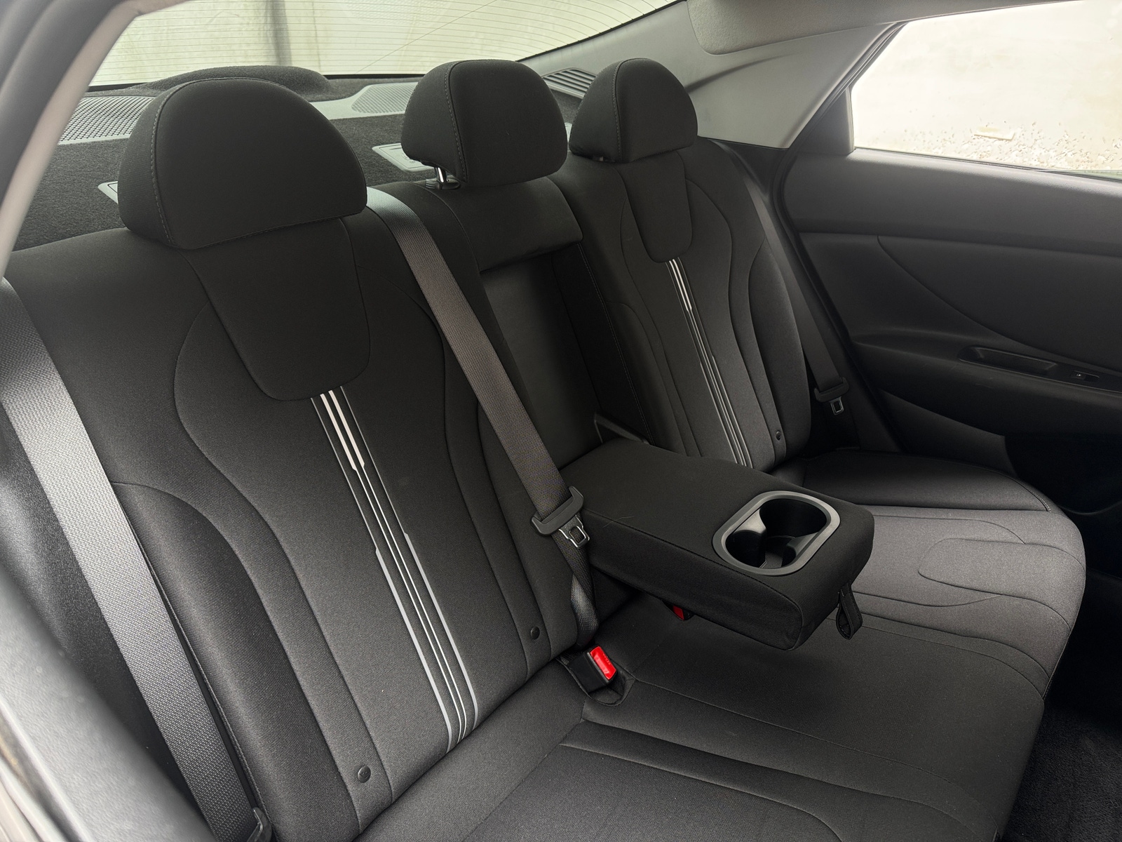 Thumbnail: 2021 Hyundai Elantra - 6