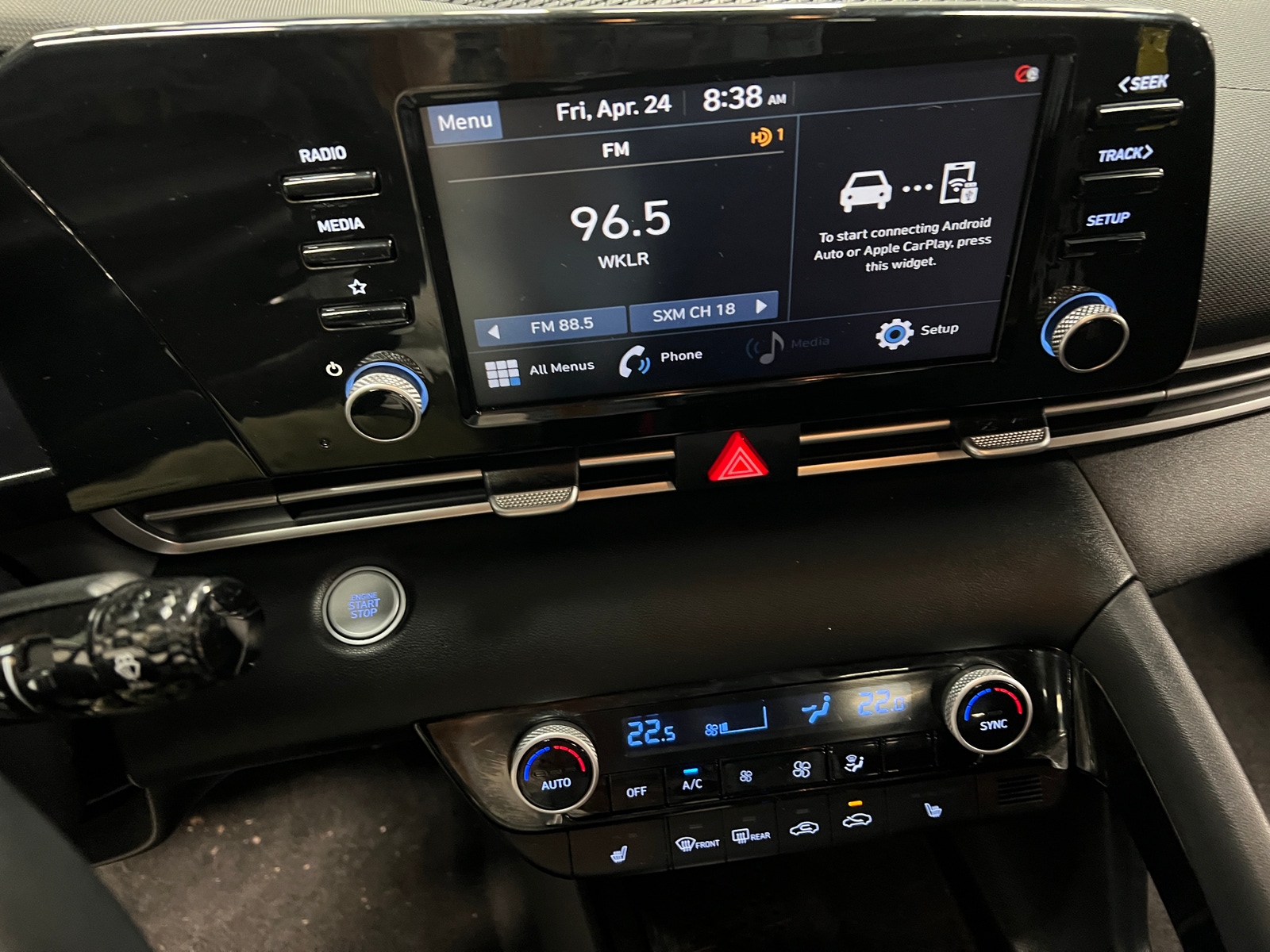 Thumbnail: 2021 Hyundai Elantra - 4