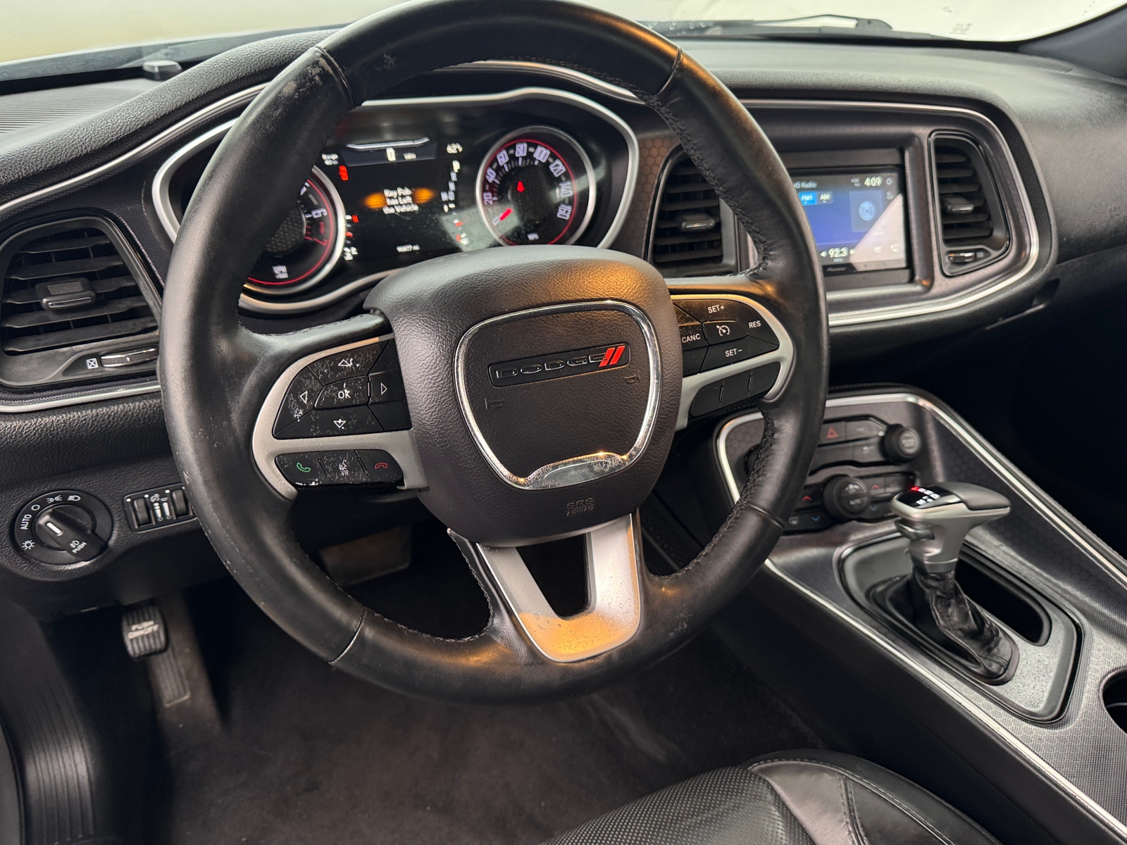 Thumbnail: 2016 Dodge Challenger - 3