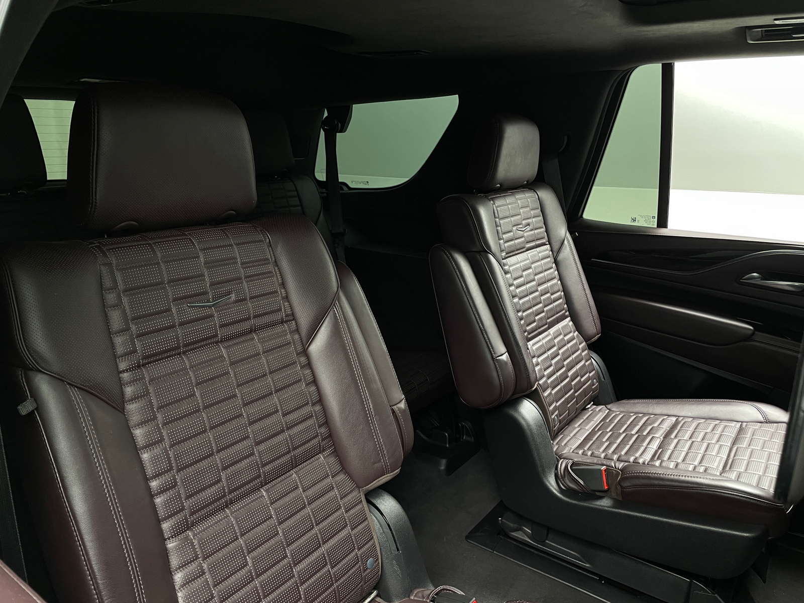 Thumbnail: 2021 Cadillac Escalade - 5