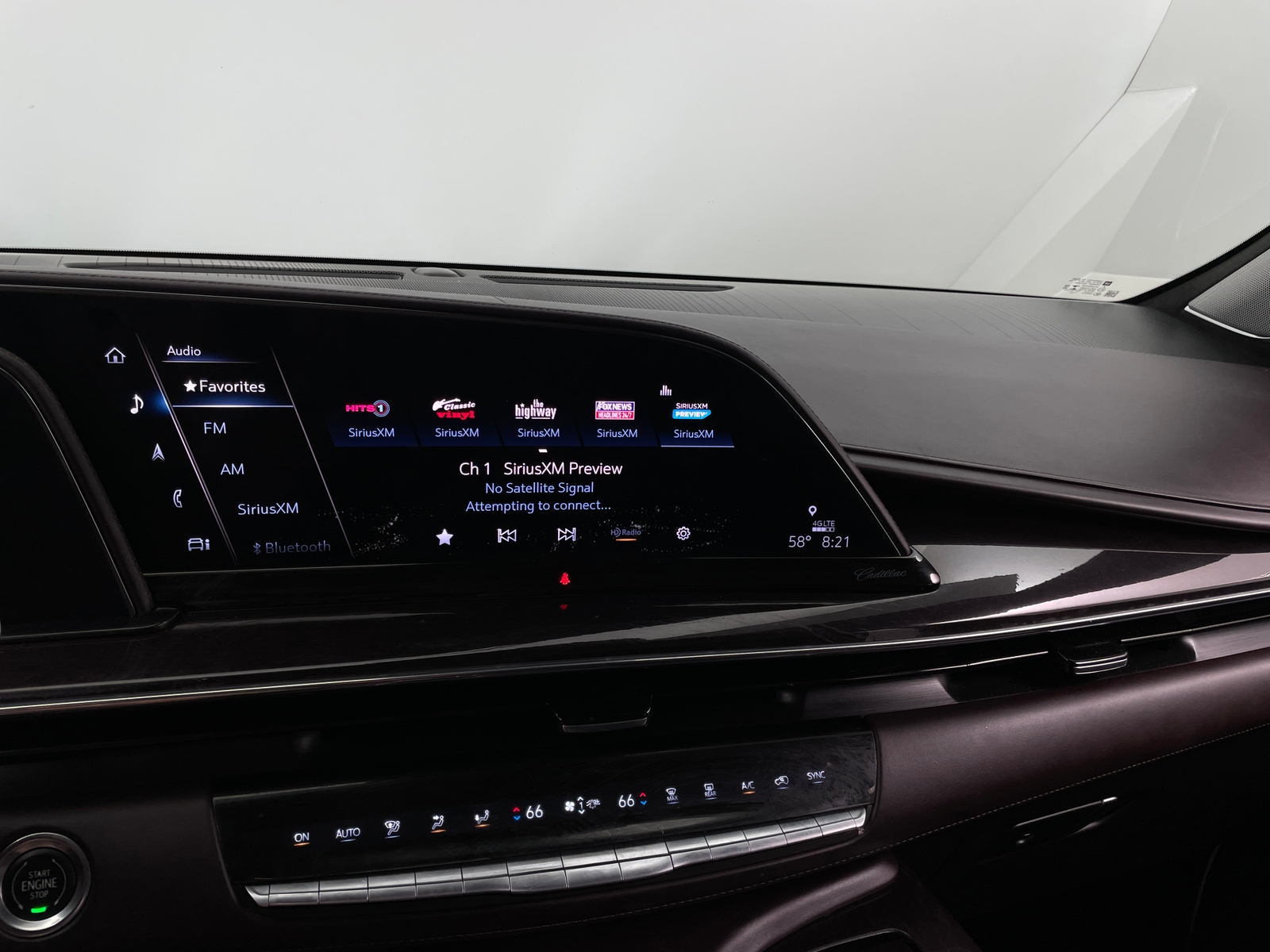 Thumbnail: 2021 Cadillac Escalade - 3
