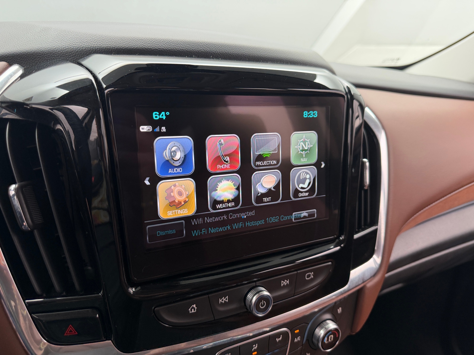 Thumbnail: 2018 Chevrolet Traverse - 3