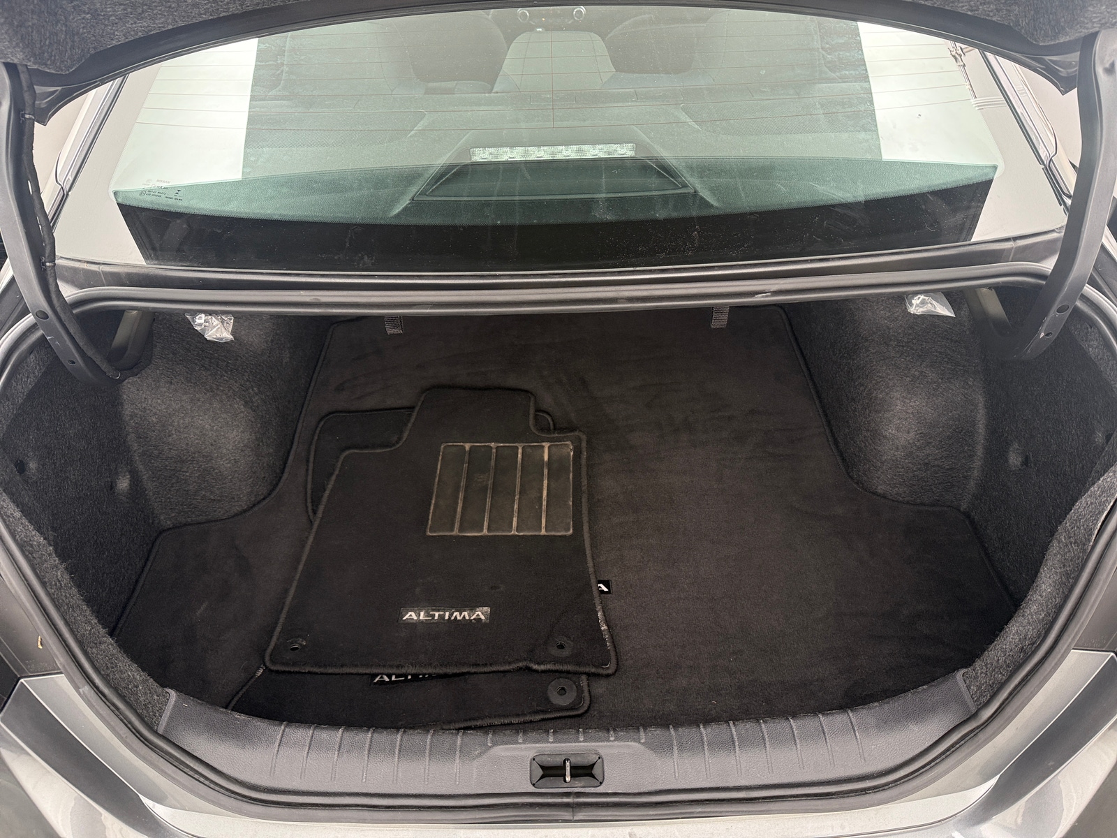 Thumbnail: 2025 Nissan Altima - 7