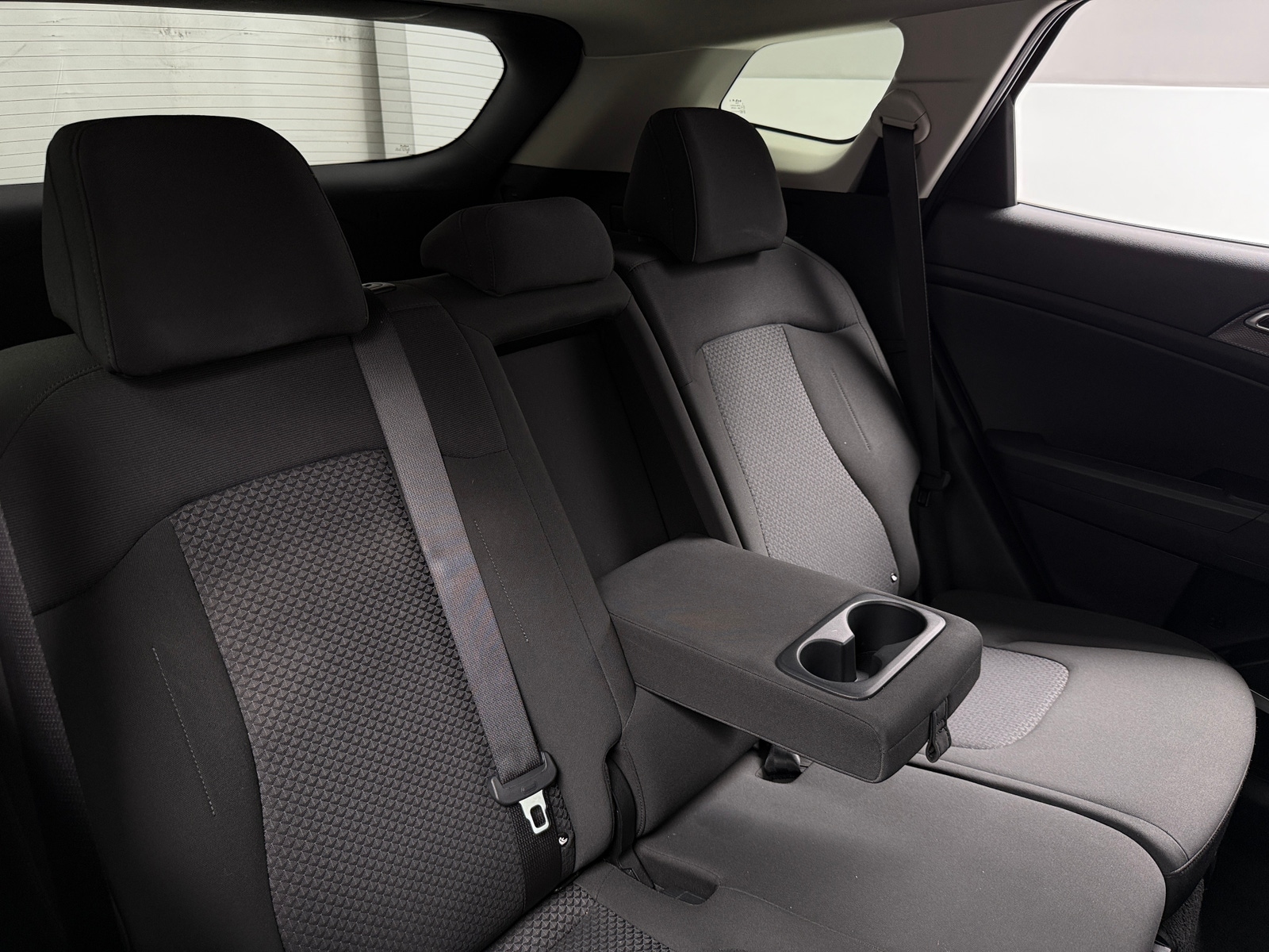 Thumbnail: 2025 Kia Sportage - 6